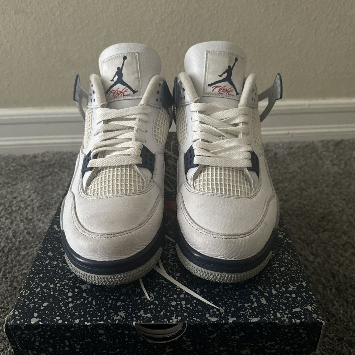 Jordan Brand Air Jordan 4 Retro Midnight Navy Size US 10 / EU 43 - 4 Thumbnail