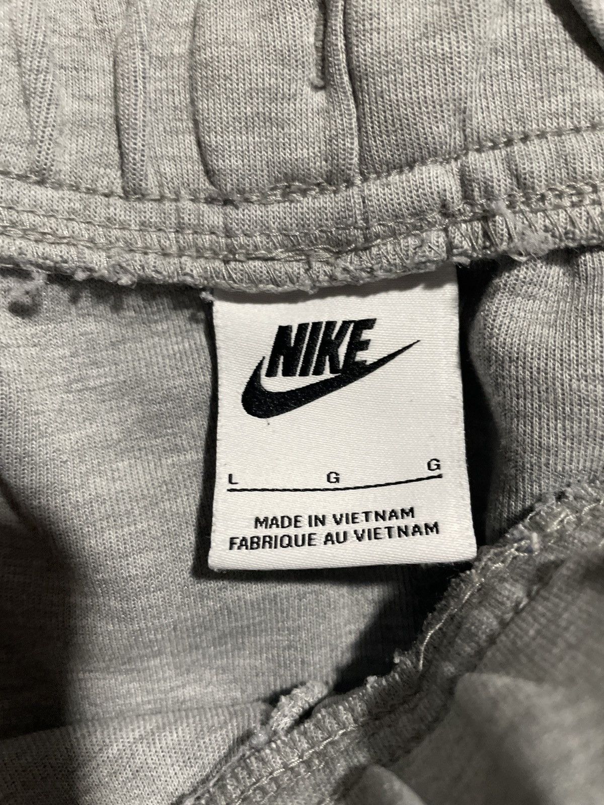 Nike Nike tech fleece joggers Size US 35 - 2 Thumbnail