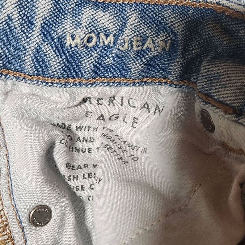 American Eagle Outfitters American Eagle Mom Jeans Size 4 Size 27" / US 4 / IT 40 - 7 Thumbnail