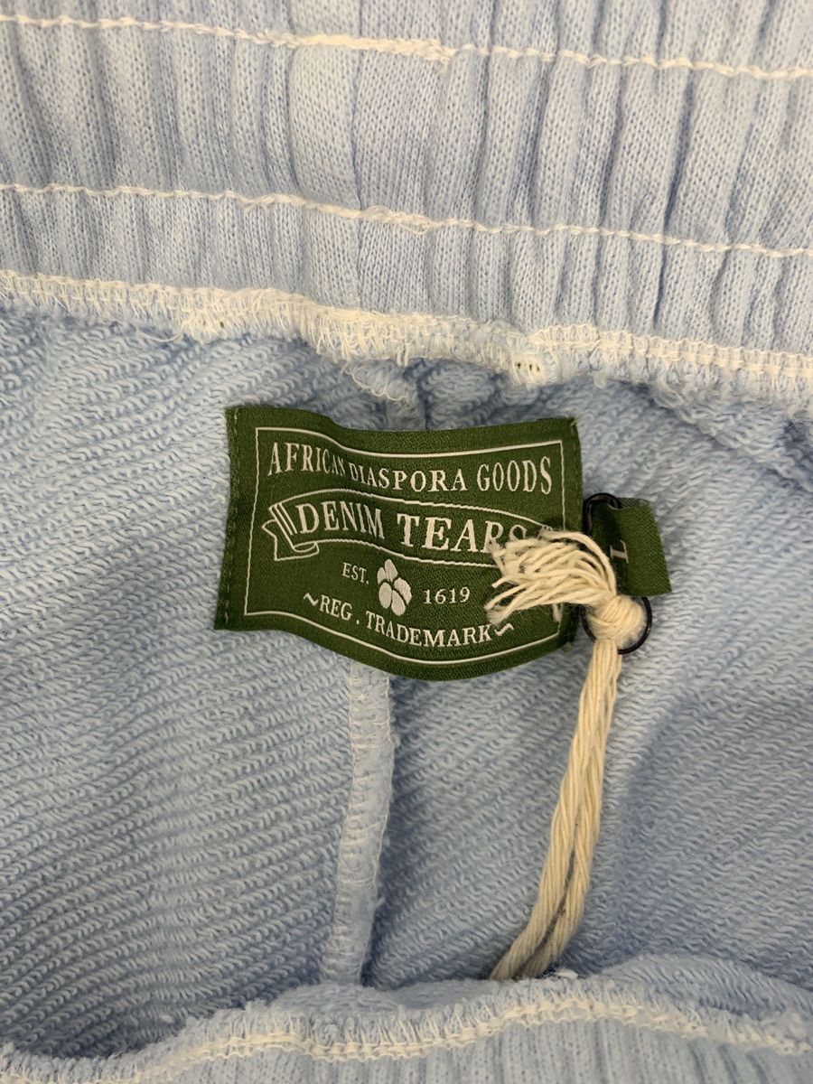 DENIM TEARS Denim Tears The Cotton Wreath Sweatshort “Baby Blue” Size US 34 / EU 50 - 3 Thumbnail