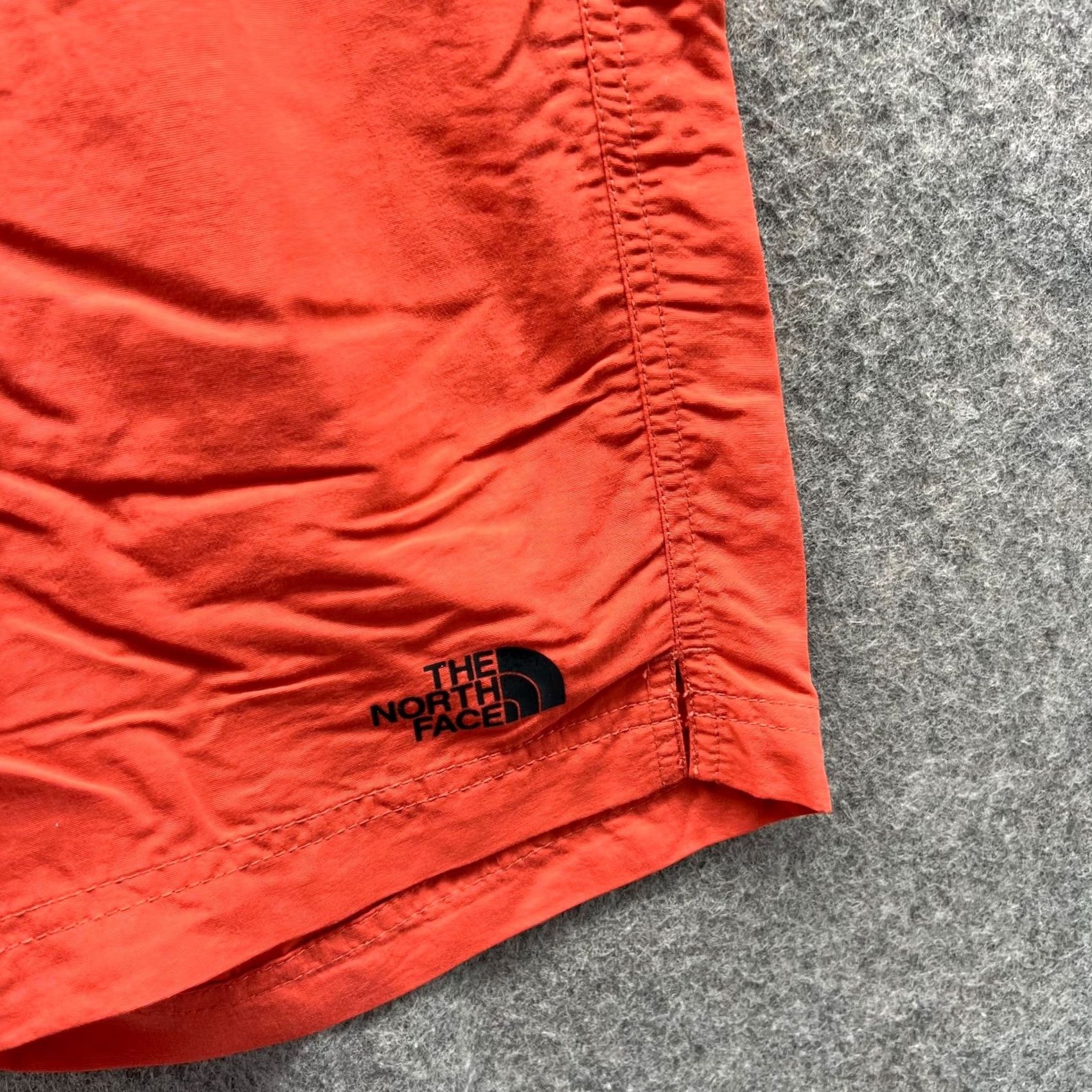 The North Face The North Face Board Shorts Mens Medium Adult Orange Swimwear Lined Summer Nylon Polyester Board Shorts Mens Orange 90s? Size US 31 - 6 Thumbnail