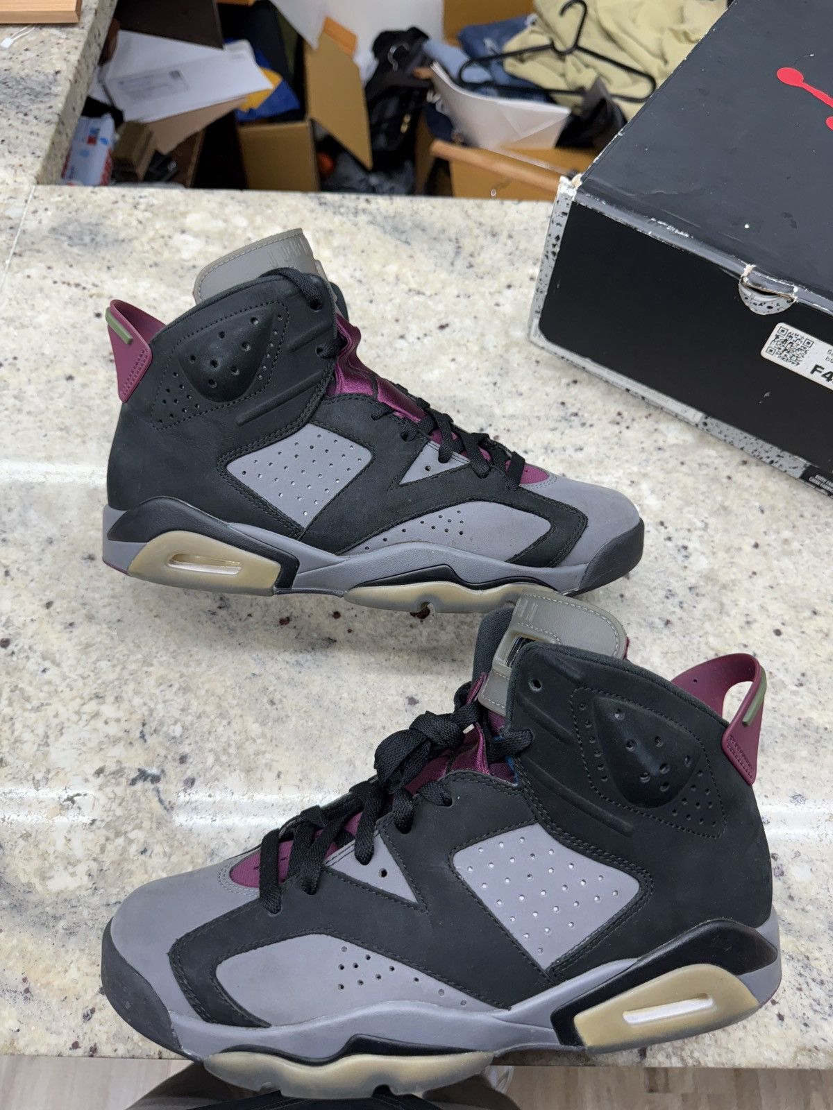 Jordan Brand Jordan 6 Retro Bordeaux Size US 9.5 / EU 42-43 - 1 Thumbnail