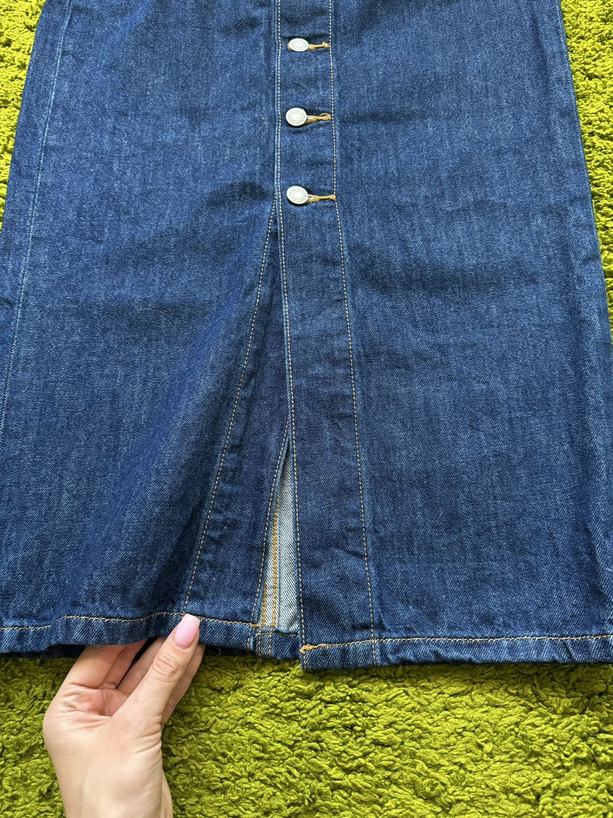Designer × Levi's Levi’s premium denim midi skirt Size 27" / US 4 / IT 40 - 3 Thumbnail