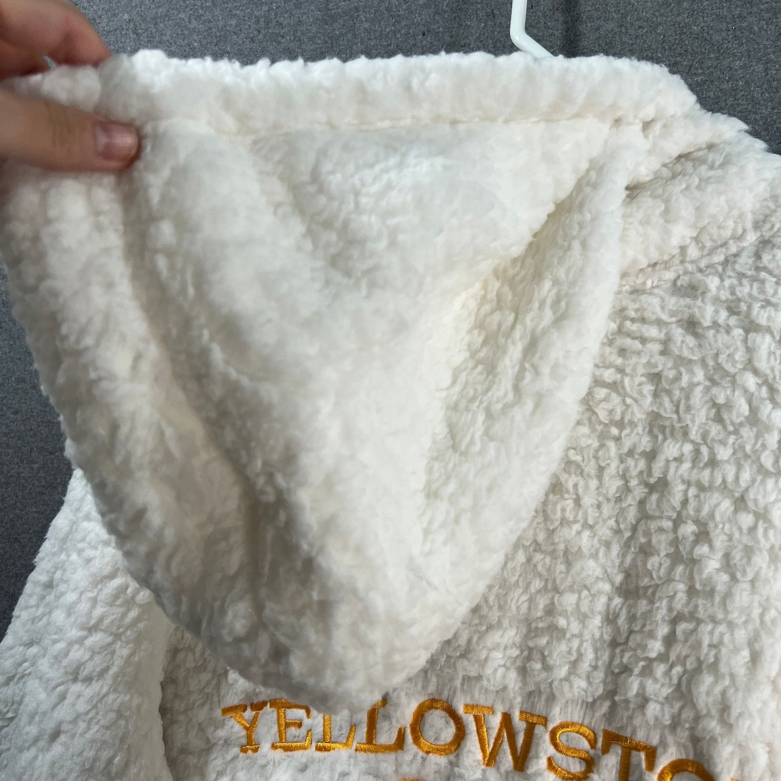 Other Yellowstone BumbleBelia by Jill Martin Sherca Zie-Up Hoodie Size L / US 10 / IT 46 - 10 Thumbnail