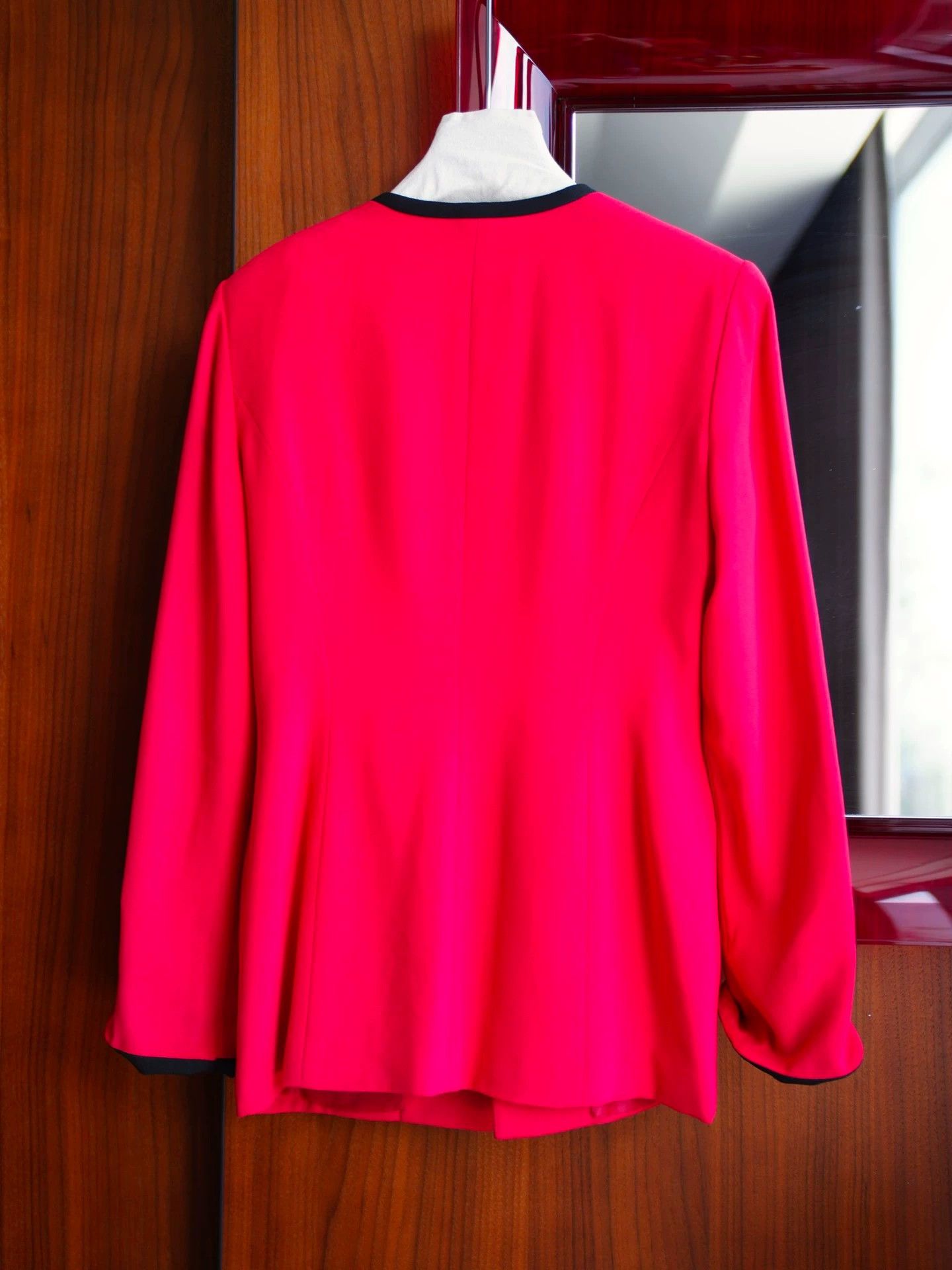 Dior Dior Vintage Red & Black Asymmetric Blazer US8 Size M / US 6-8 / IT 42-44 - 4 Thumbnail