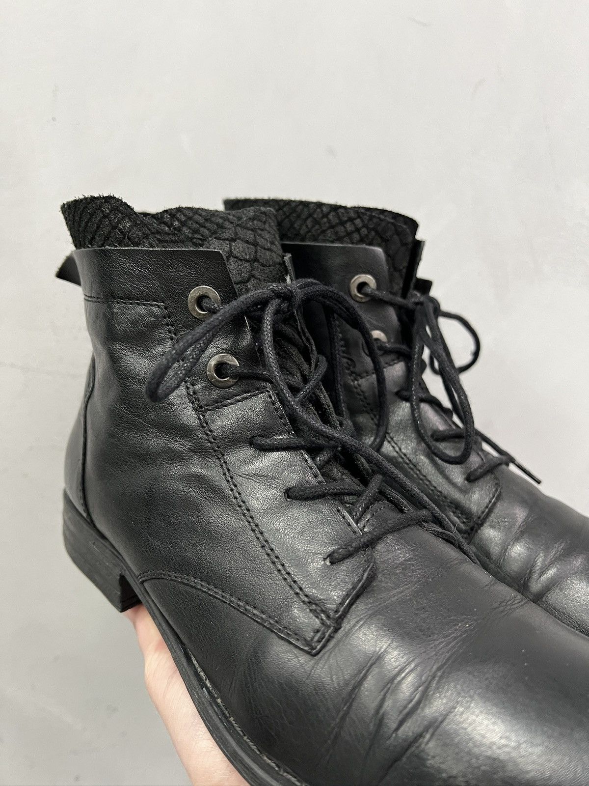 Dirk Bikkembergs Laced Dirk bikkembergs style leather boots ankle moto style Size US 8 / EU 41 - 3 Thumbnail