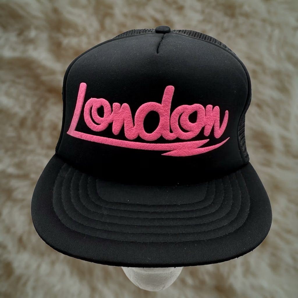 Pinko VINTAGE LONDON ENGLAND Black Neon Pink SnapBack Trucker Hat Cap Hipster Hat Unbranded Adjustable Snapback Unisex Adults Men Women Men Women Size ONE SIZE - 1 Thumbnail