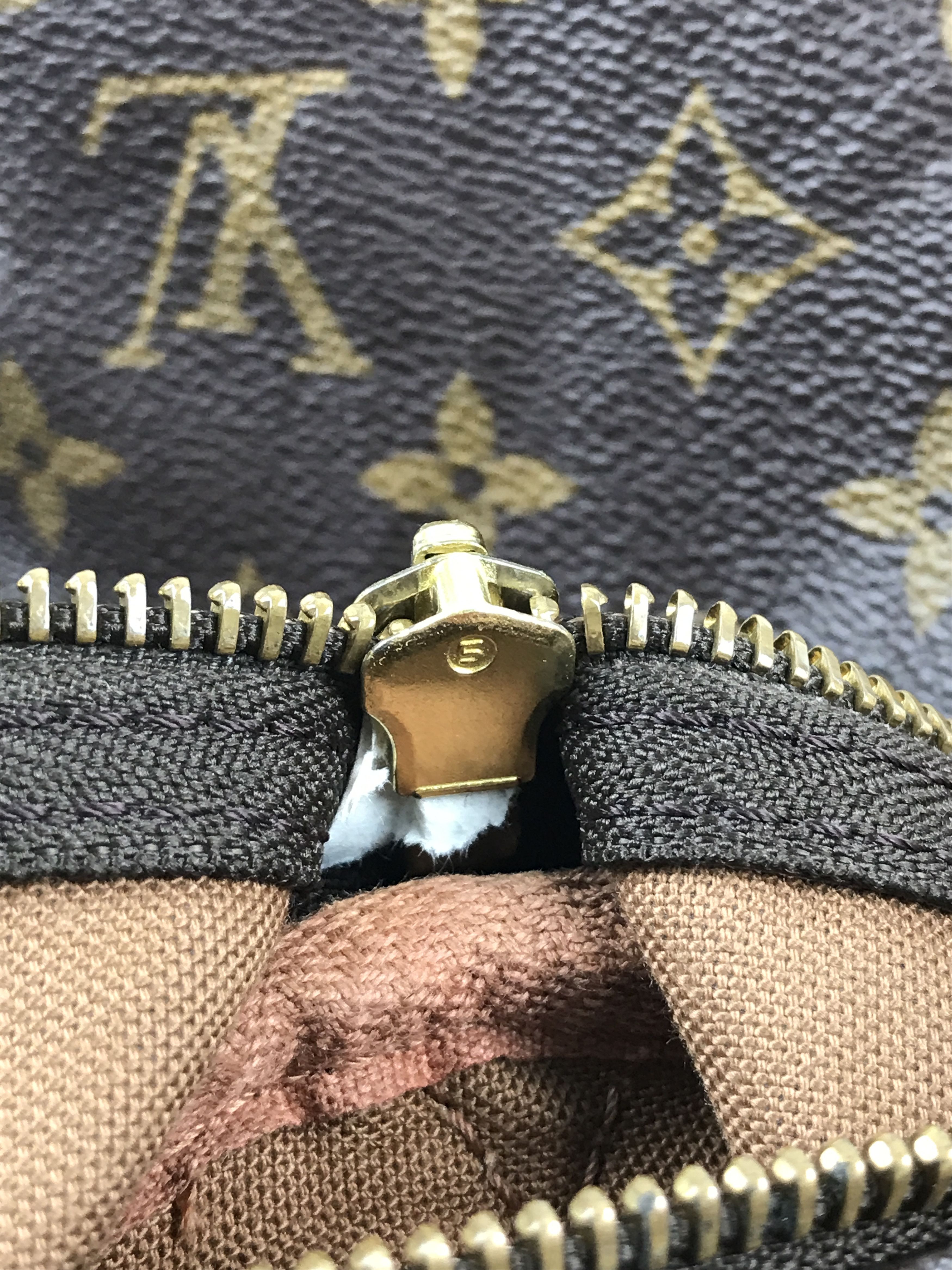 Vintage Louis Vuitton Speedy Monogram