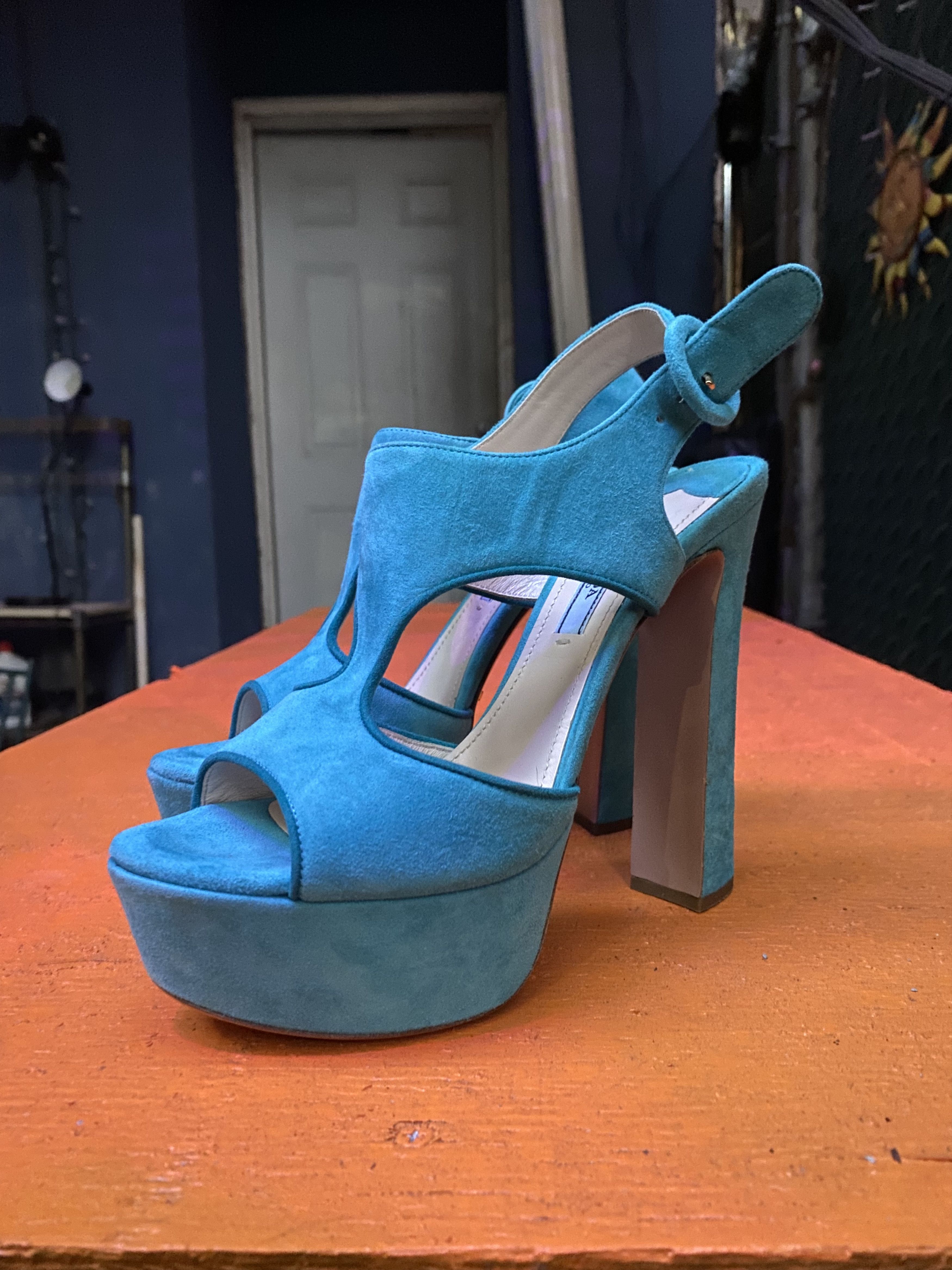 Prada Suede Turquoise Prada Heels Size US 6.5 / IT 36.5 - 4 Thumbnail