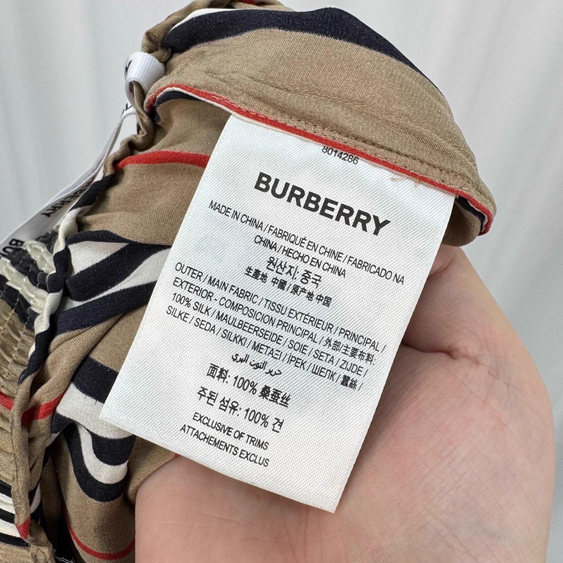 Burberry Burberry Striped Silk Shorts UK2 99 New Size 24" / US 00 / IT 34 - 6 Thumbnail