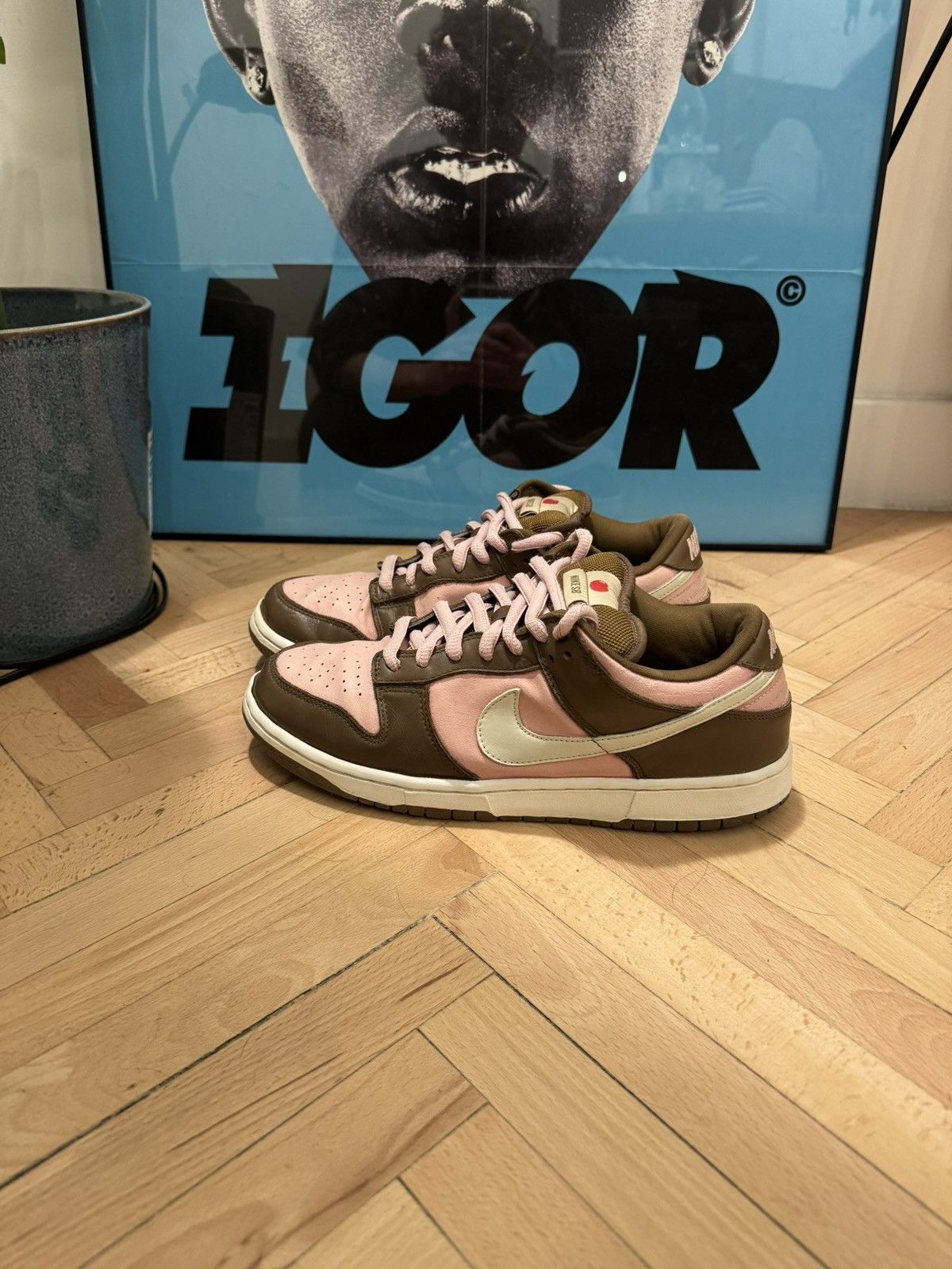 Nike × Stussy Nike SB Dunk Low Stussy Cherry Size US 11 / EU 44 - 2 Thumbnail