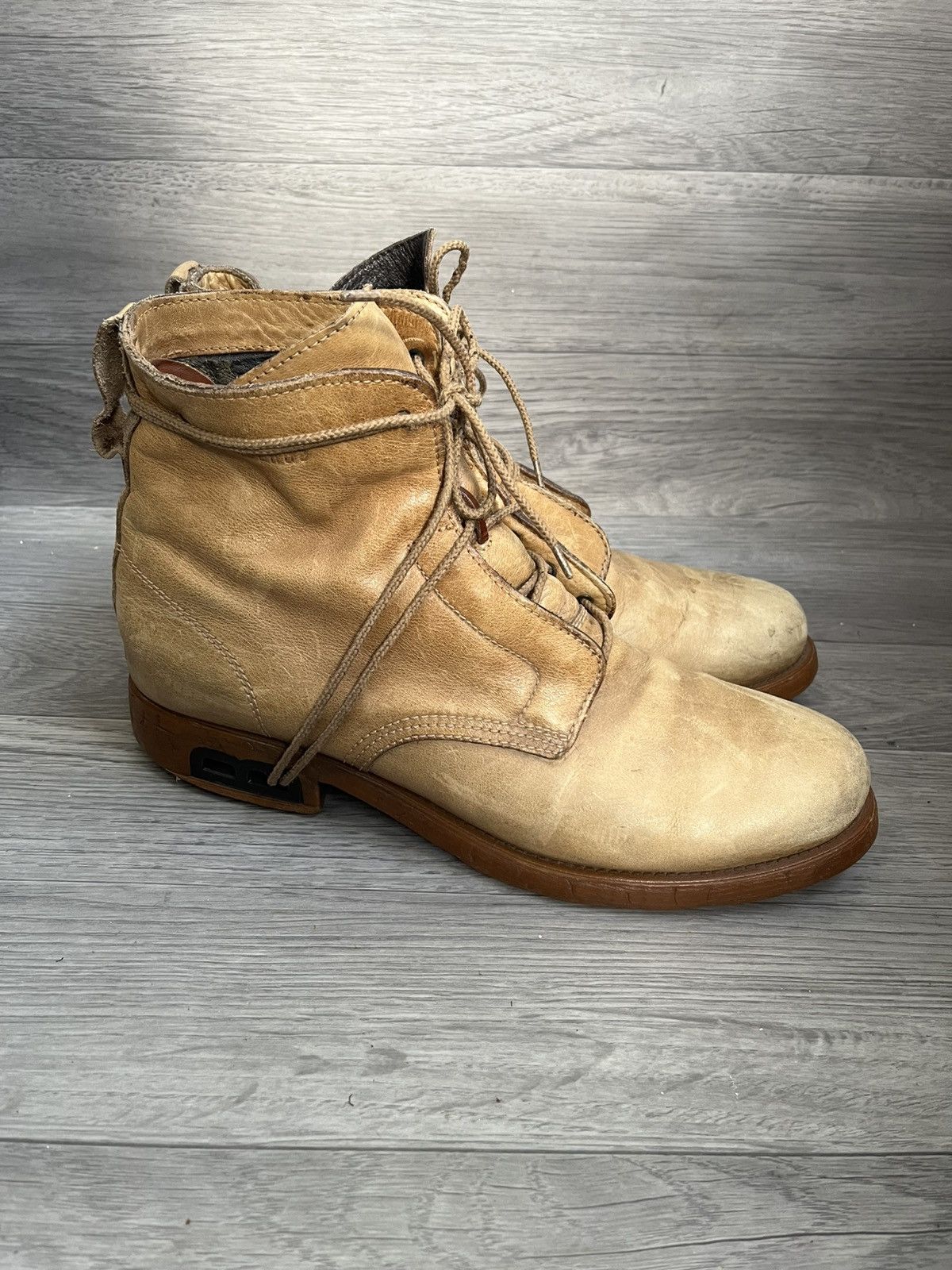 Dirk Bikkembergs Vintage Dirk bikkembergs beige boots sz 44 Size US 11 / EU 44 - 6 Thumbnail