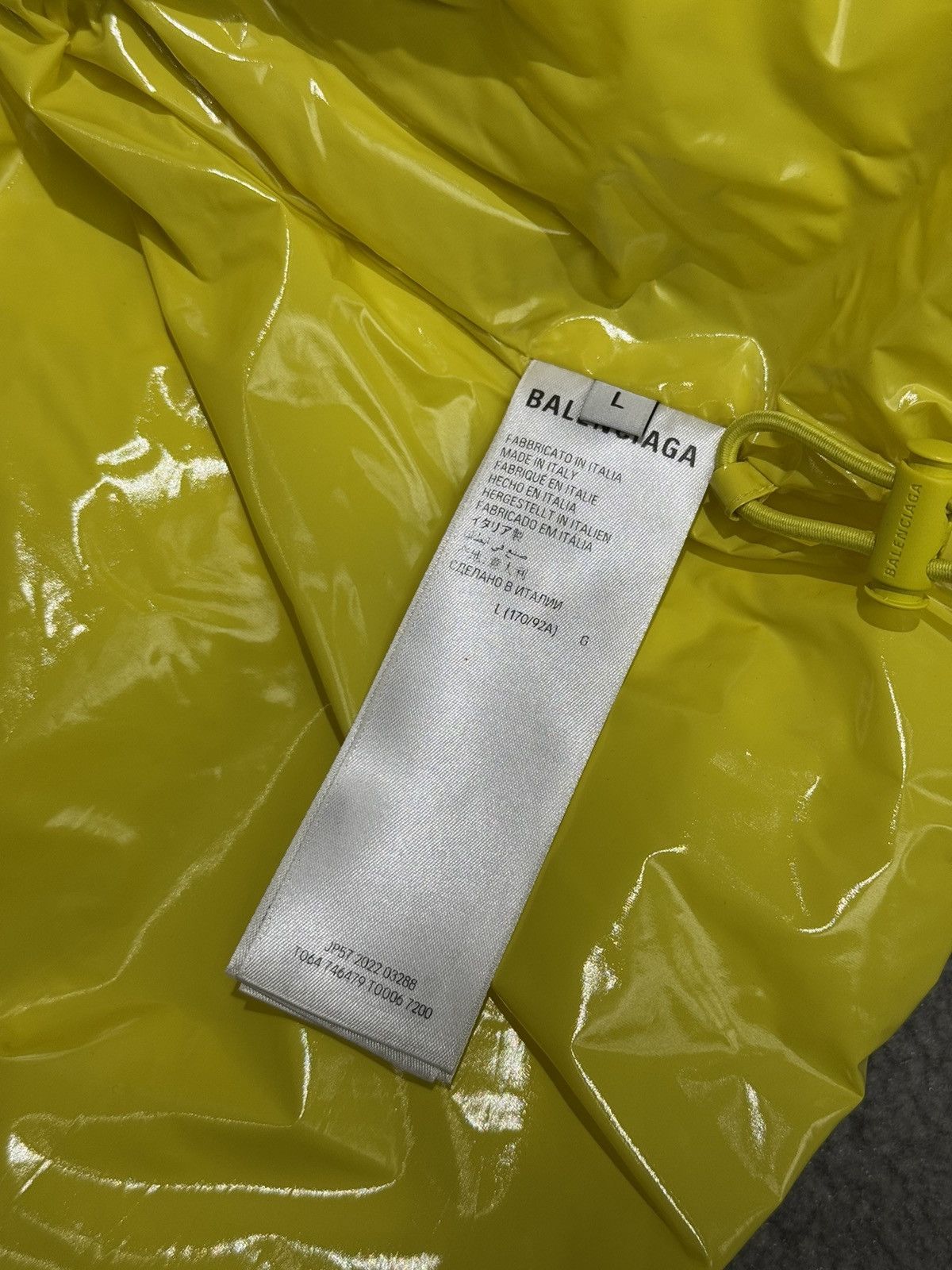Balenciaga Balenciaga 23ss padded jacket Size US L / EU 52-54 / 3 - 9 Thumbnail