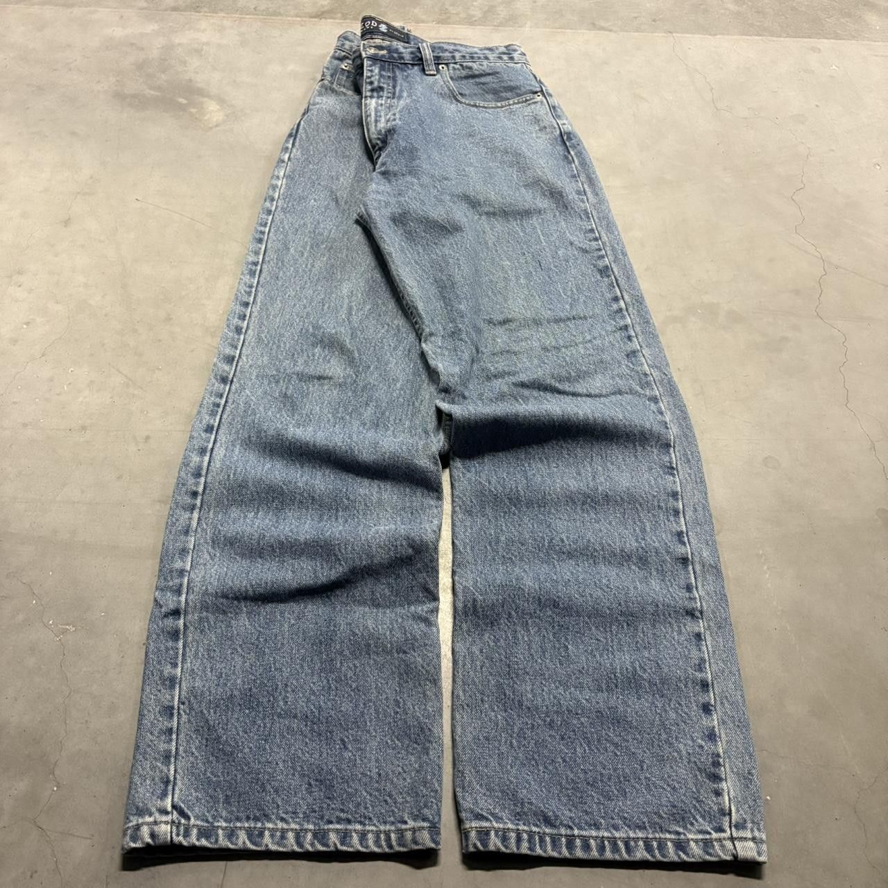 Vintage Crazy Vintage Y2K/2000s Super Baggy Streetwear Izod Medium Blue Wash Denim Jeans! Size US 34 / EU 50 - 3 Thumbnail
