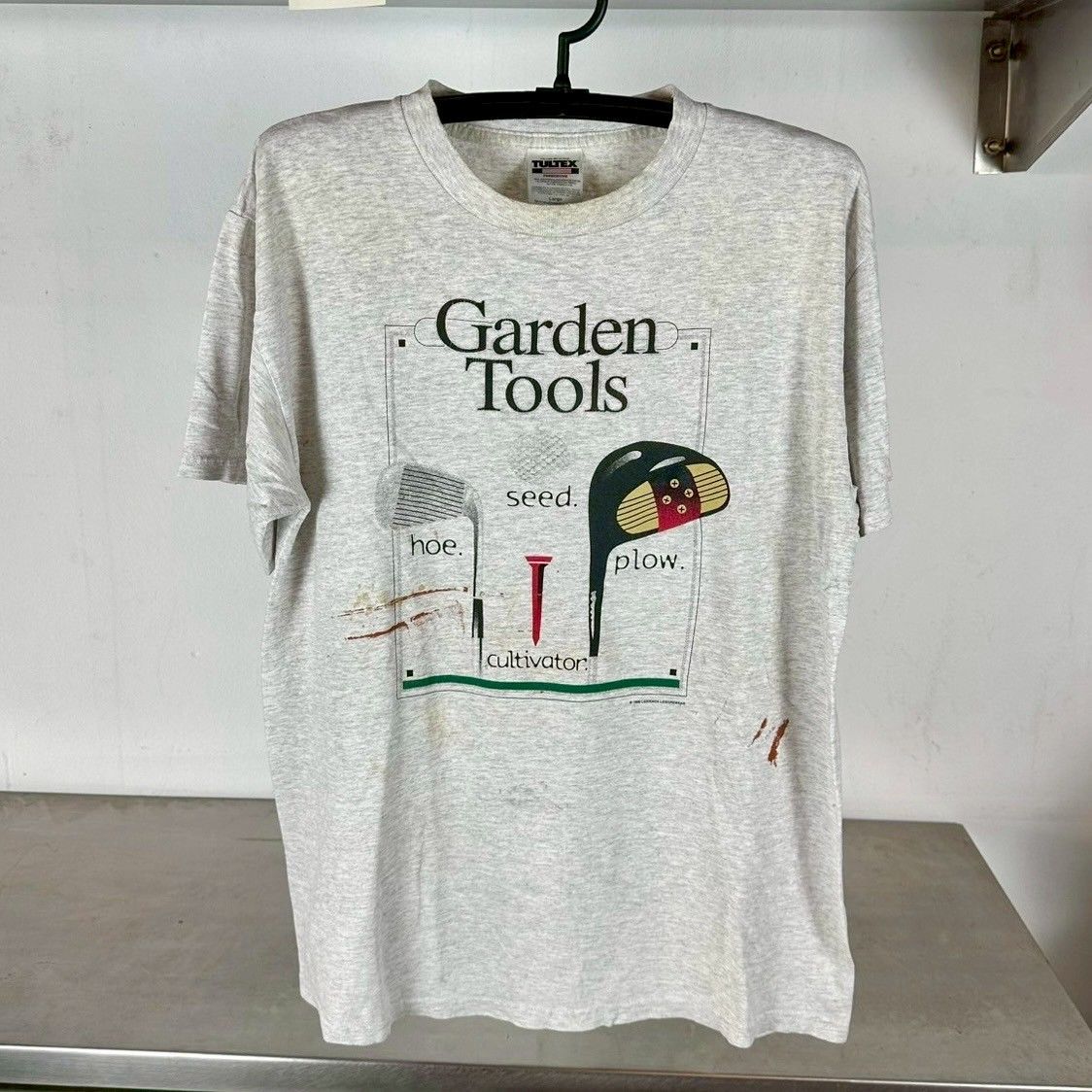 Tultex ​​Vintage 1998 Golf Garden Tools Humor Graphic T-Shirt Size US L / EU 52-54 / 3 - 1 Thumbnail