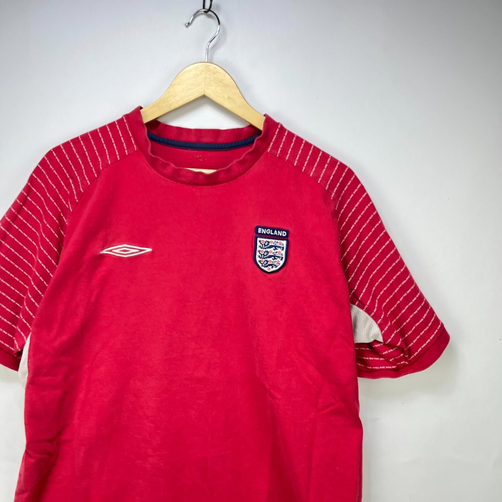 Umbro Vintage Umbro England Soccer Football Y2K T-Shirt XL Size US XL / EU 56 / 4 - 2 Thumbnail