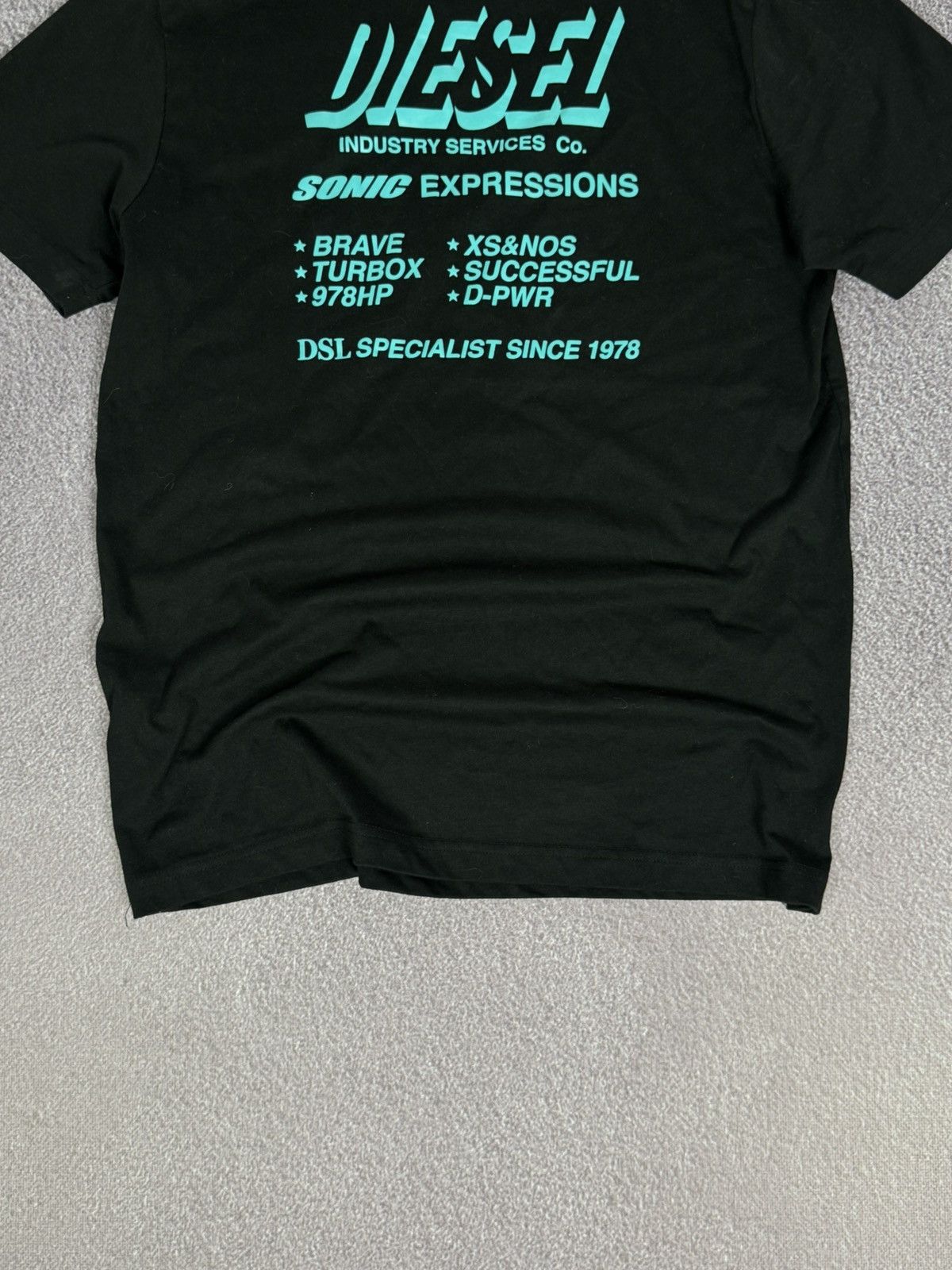 Diesel Diesel Y2K Logo Fabulous Design 3D Graphic T-Shirt Size M / US 6-8 / IT 42-44 - 3 Thumbnail