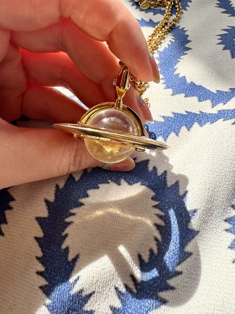 Vivienne Westwood Vivienne Westwood Chinese Gold Large Orb Earth Planet Neck Size ONE SIZE - 3 Thumbnail