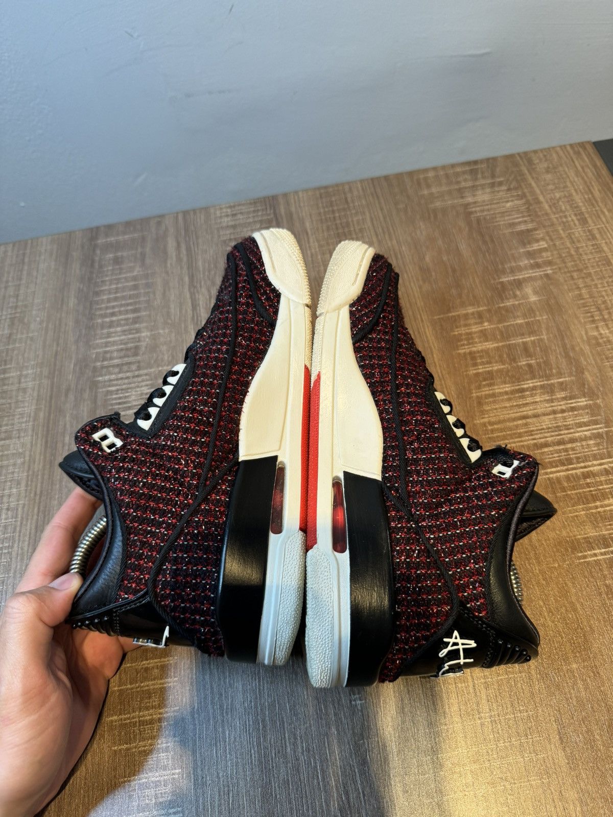 Jordan Brand Size 7 - Jordan 3 Retro x Anna Wintour AWOK 2018 shoes Size US 7 / IT 37 - 5 Thumbnail