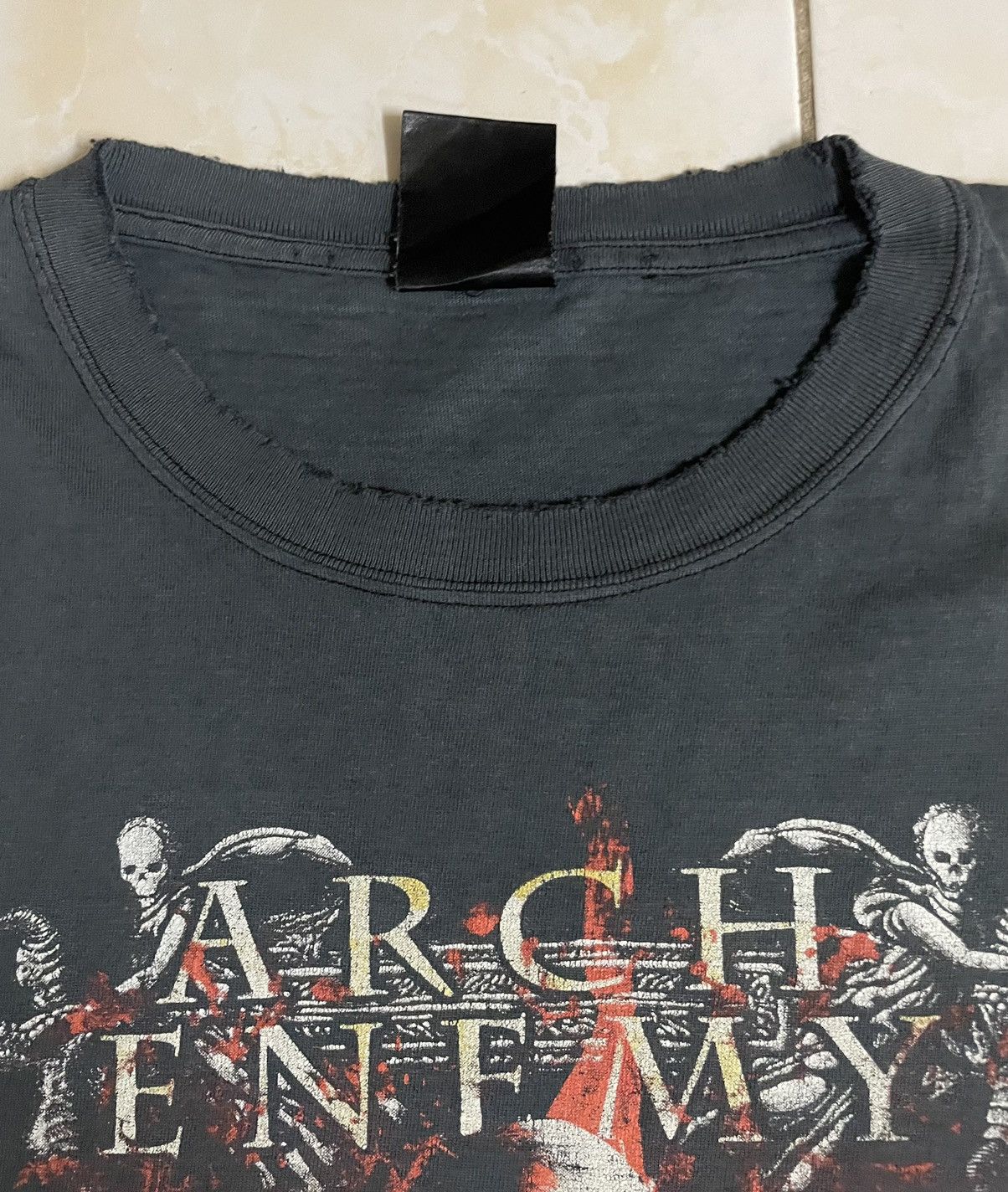 Band Tees VINTAGE ARCH ENEMY TOUR SHIRTS Size US XL / EU 56 / 4 - 7 Thumbnail