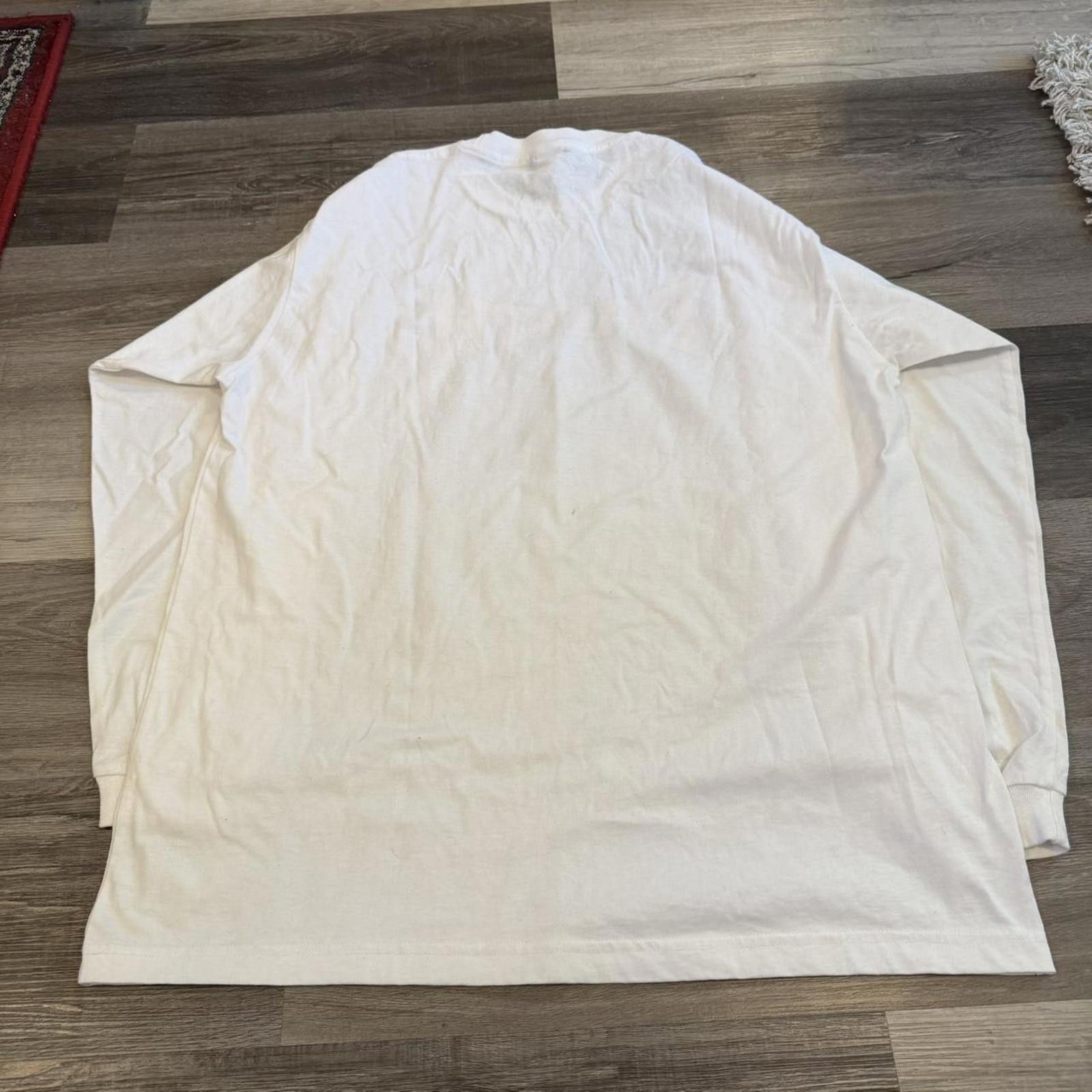 Other vintage planet earth skateboards long sleeve t shirt L/XL Size US L / EU 52-54 / 3 - 5 Thumbnail