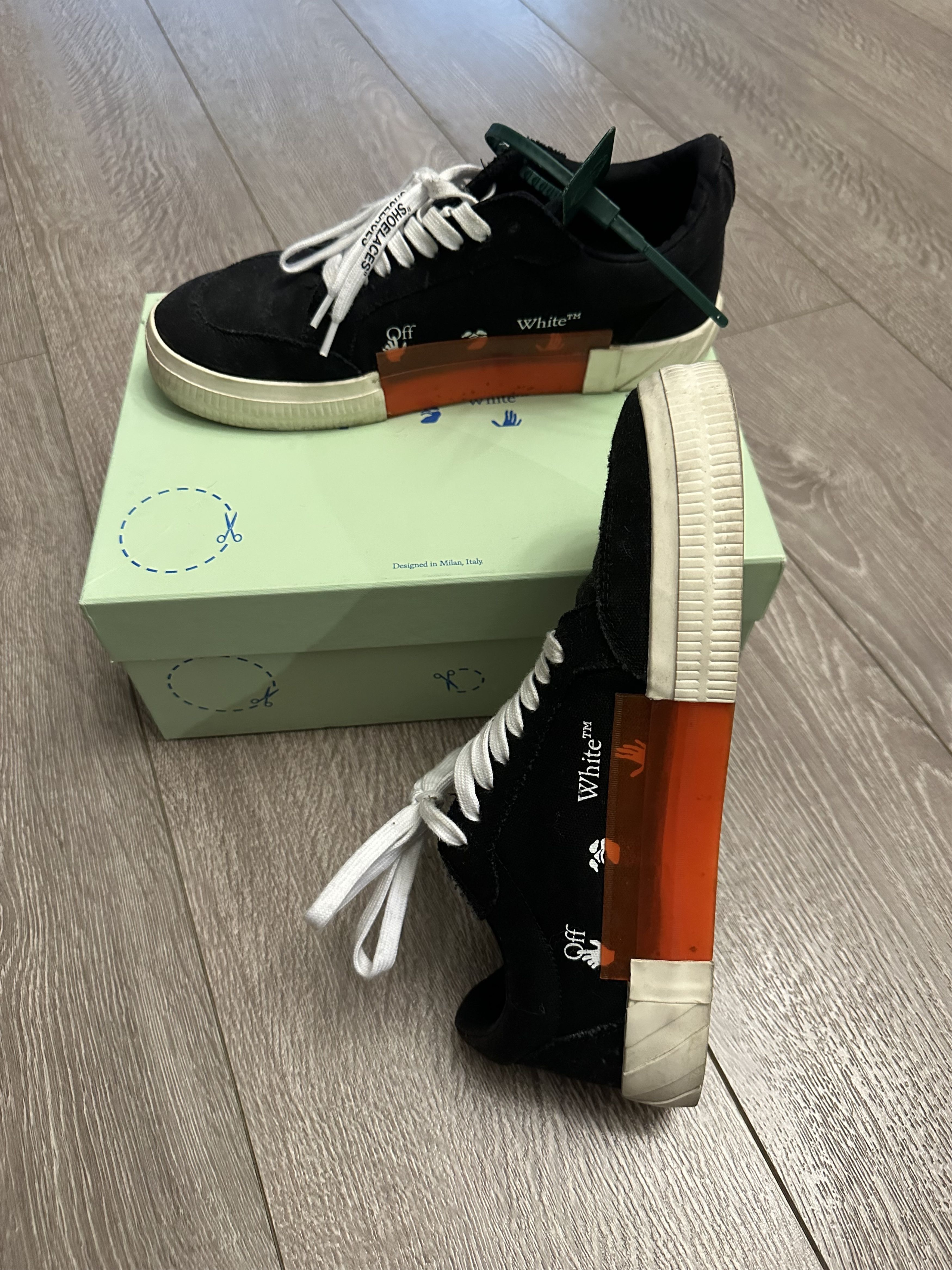 Off-White Canvas Off White Sneaker Size US 9 / EU 42 - 3 Thumbnail