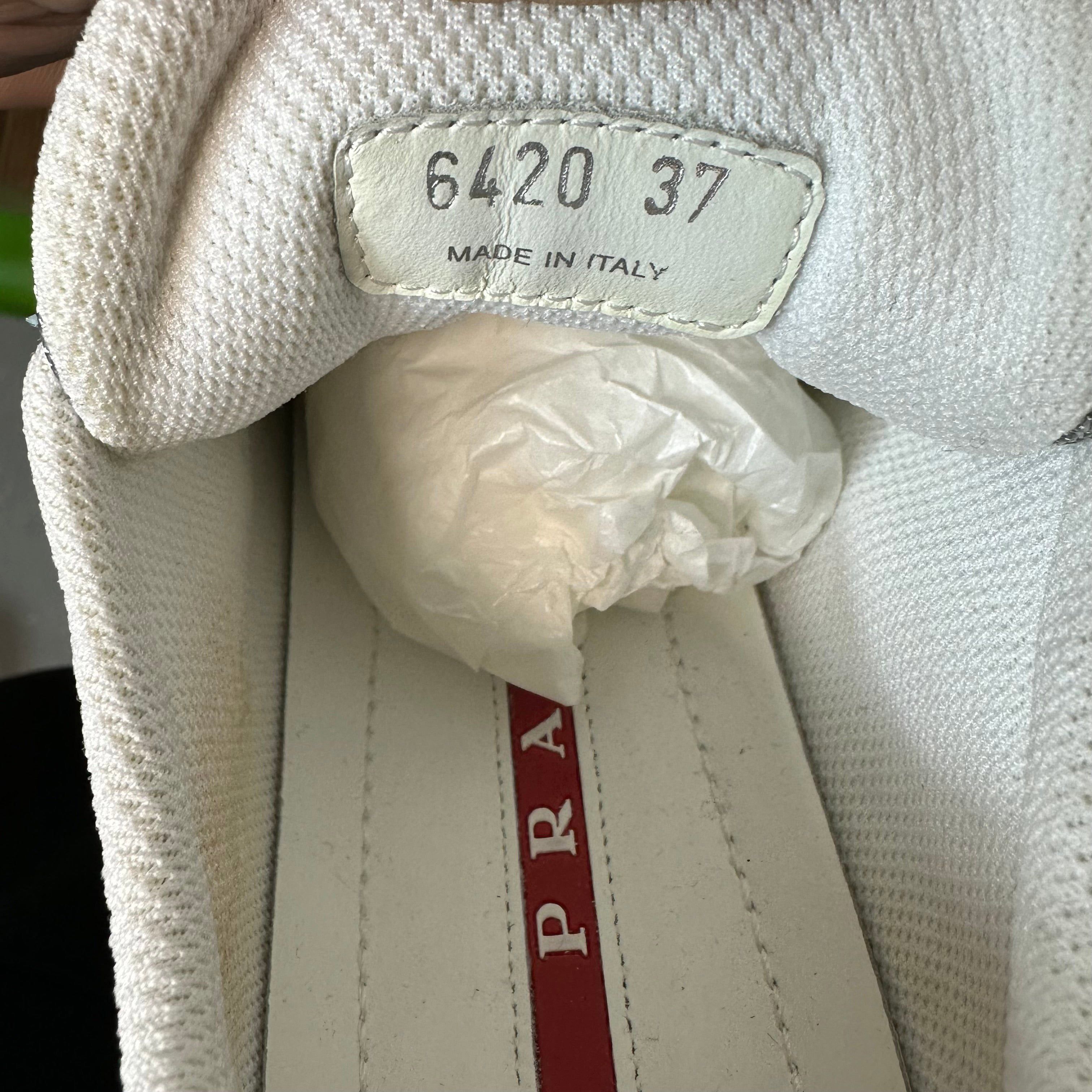 Prada Prada Americas Cup Light Blue Patent Sneaker Sz 5 (37) DS Size US 5 / EU 37 - 7 Thumbnail