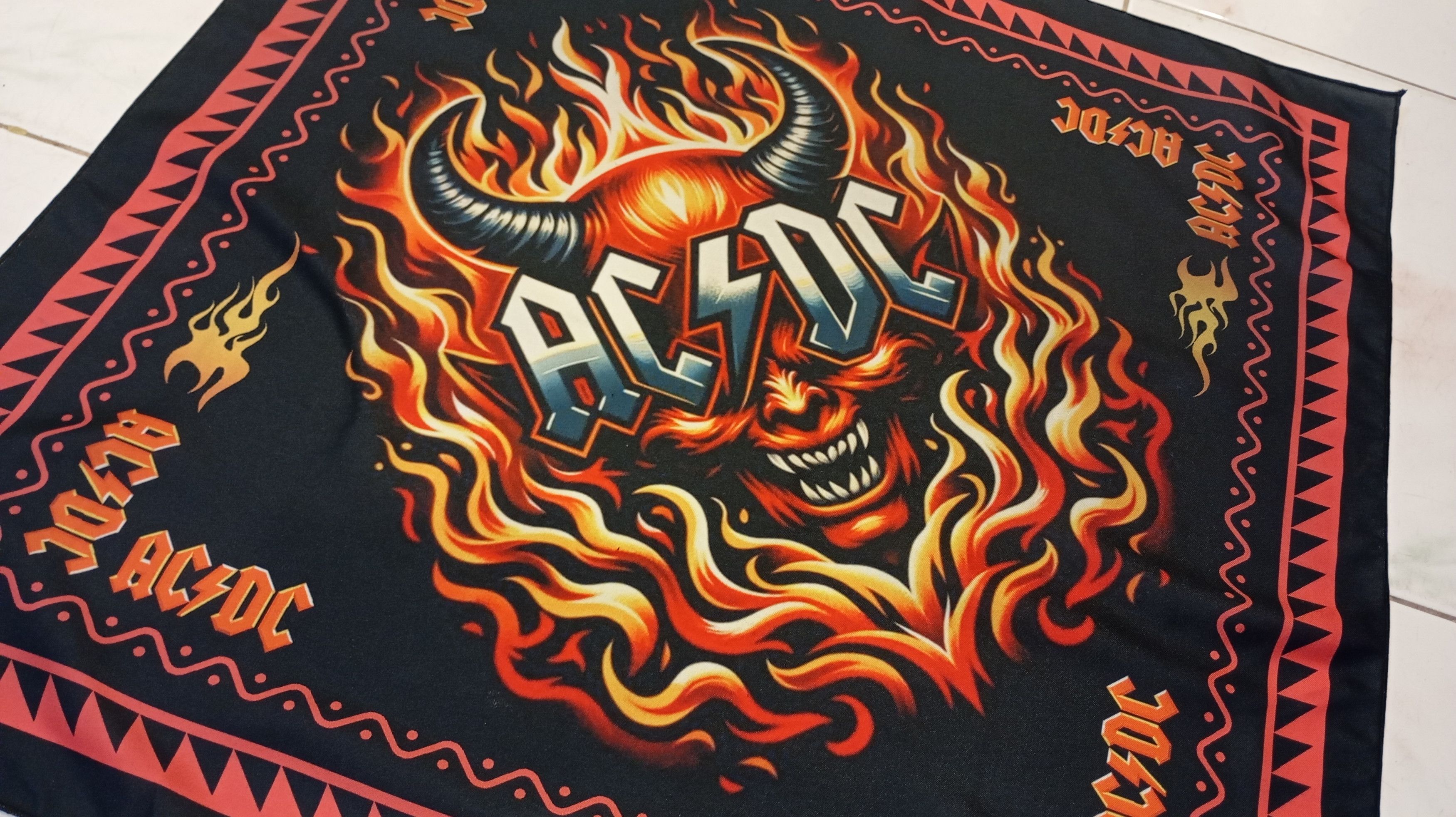 Band Tees Skulls Bandana Handkerchief Size ONE SIZE - 3 Thumbnail
