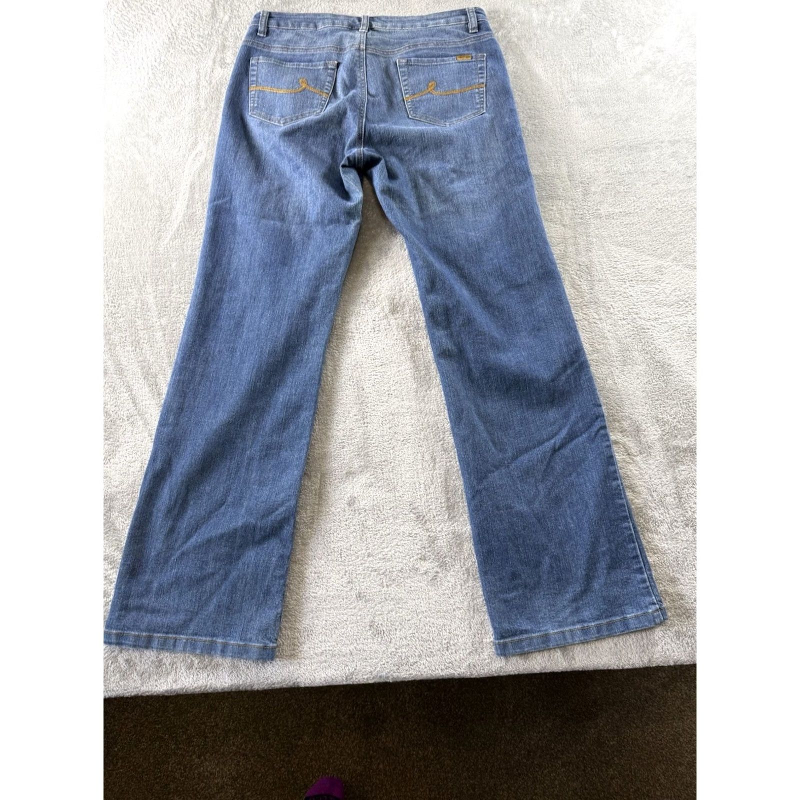 Bill Blass VINTAGE Bill Blass Jeans Mom Jean Bootcut Stretch Size 10 90s Hippie Concert Medium wash Blue Womens Size 32" / US 10 / IT 46 - 3 Thumbnail