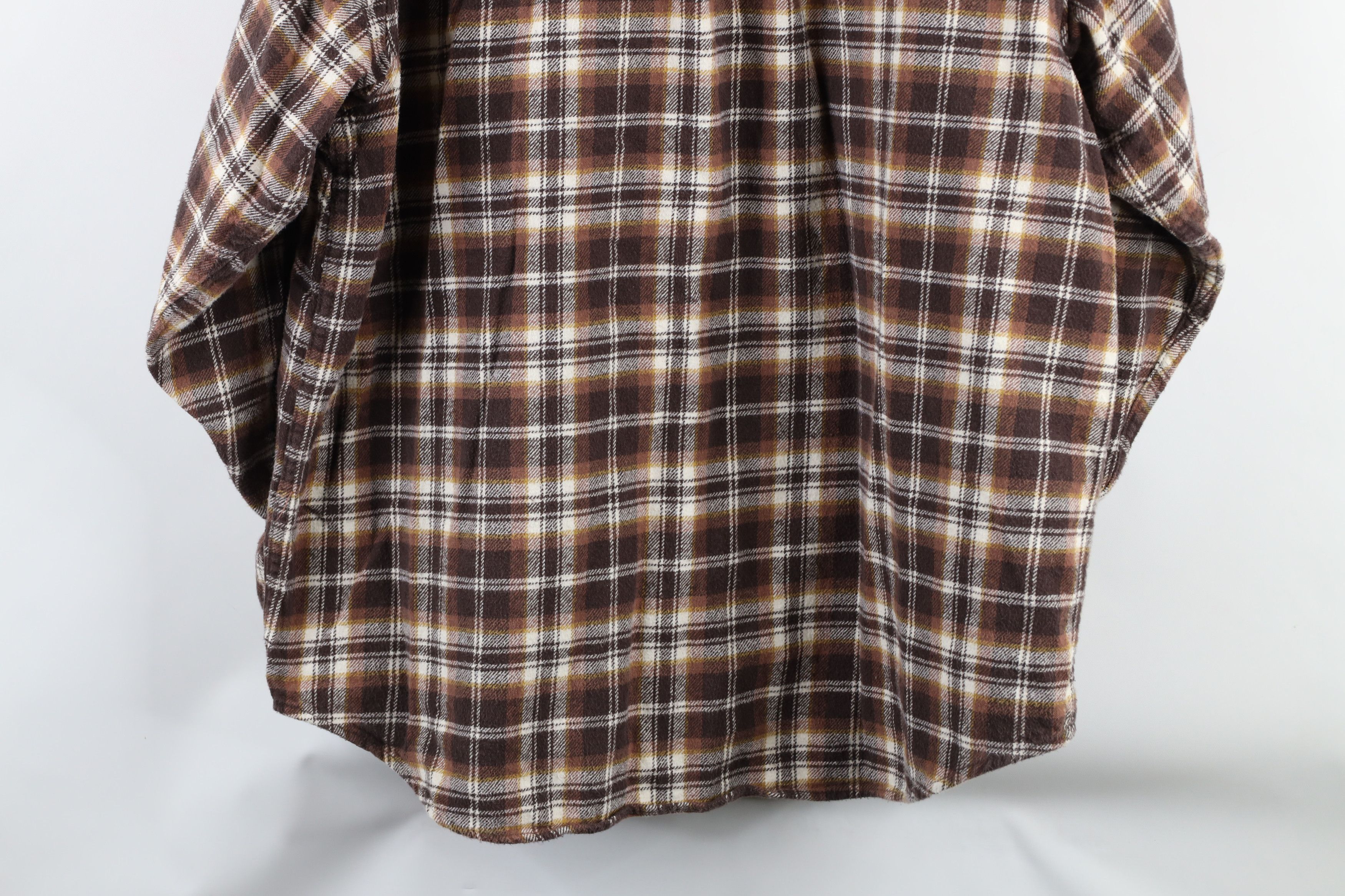 Vintage Vintage 90s Streetwear Heavyweight Button Shirt Brown Plaid Size US XXL / EU 58 / 5 - 8 Thumbnail