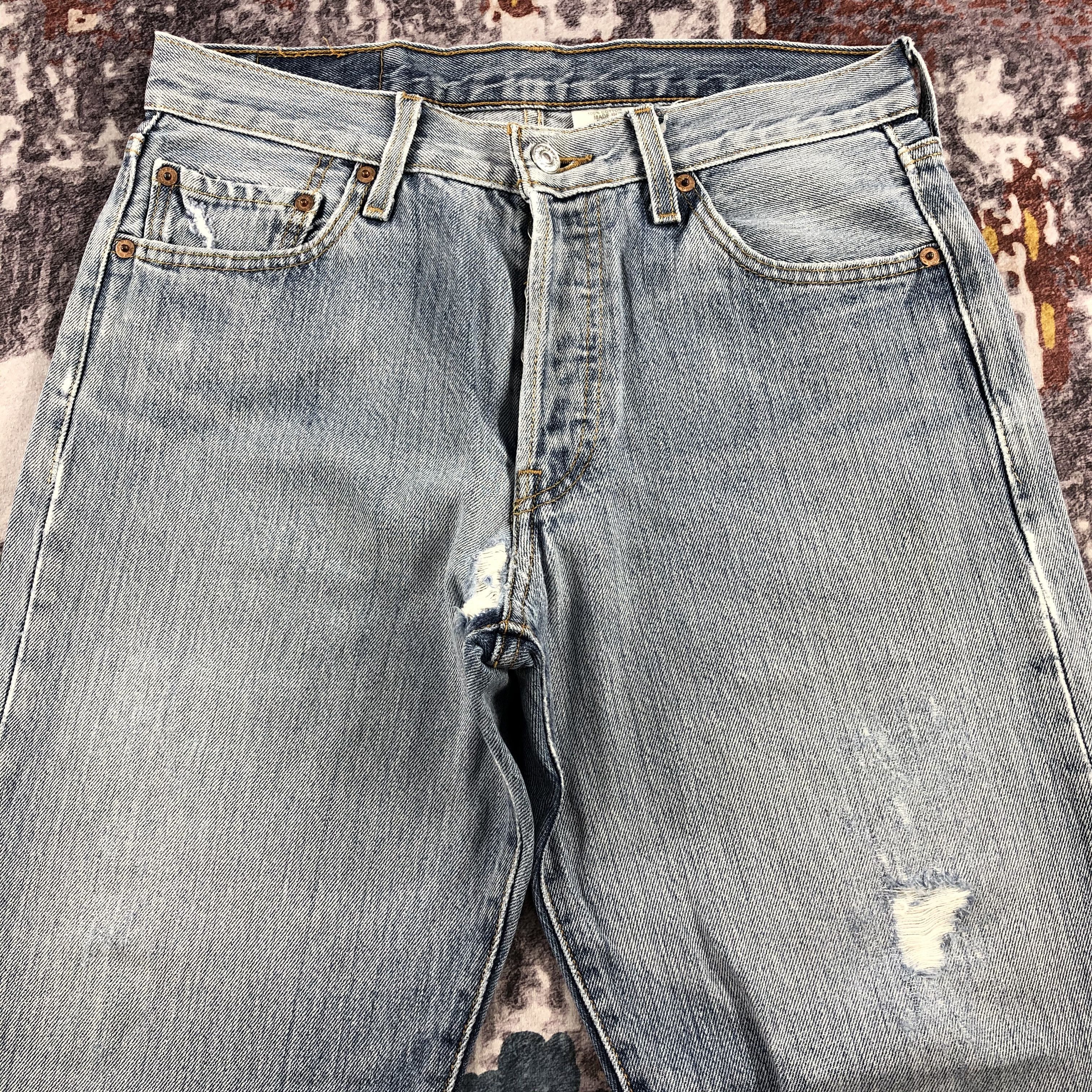 Levi's × Vintage 90s Vintage Light Wash Levis 501 Jeans -JM2260 Size US 31 - 3 Thumbnail