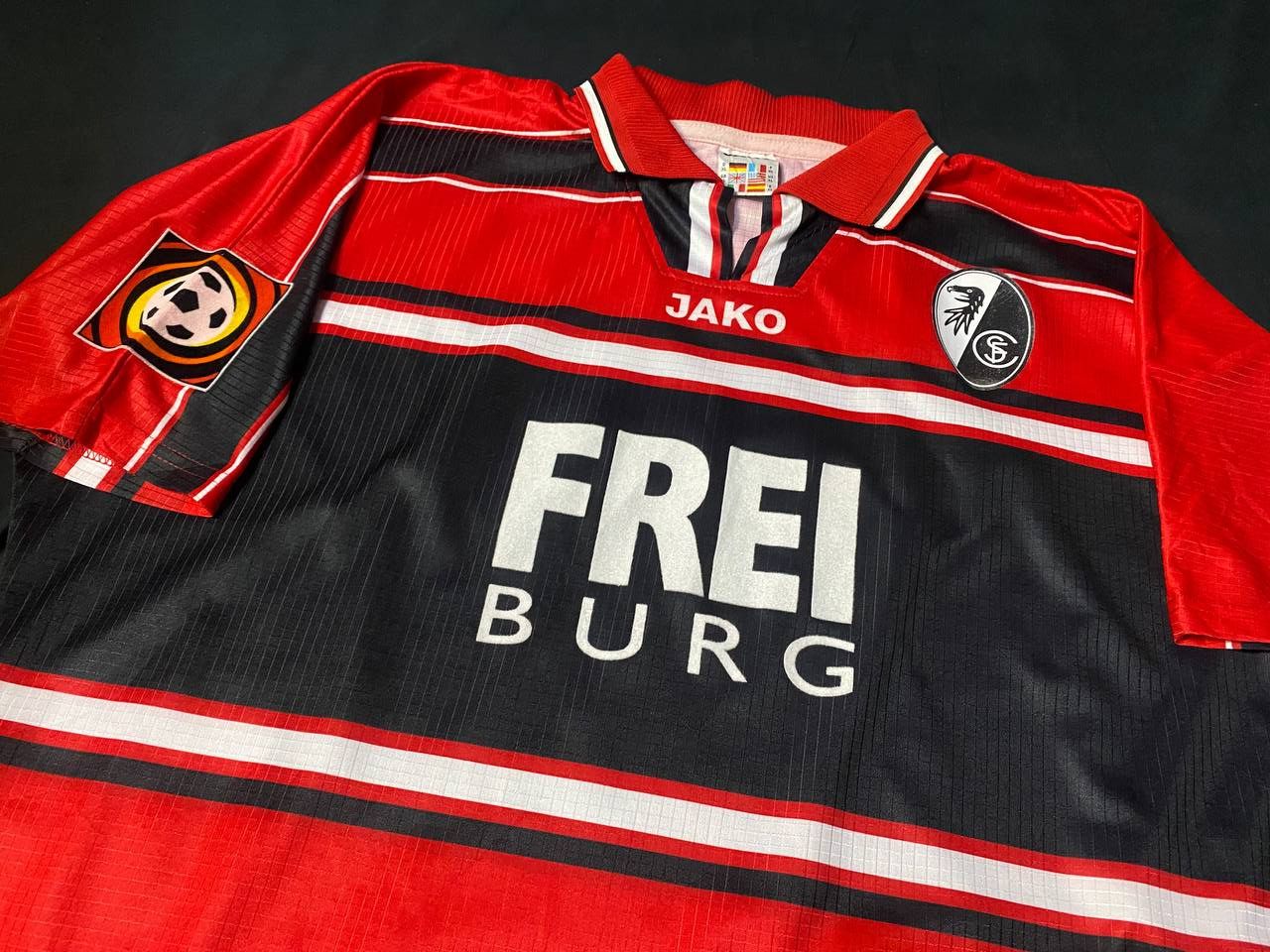 Other Freiburg home 2000 adek sellimi Size US XL / EU 56 / 4 - 8 Thumbnail