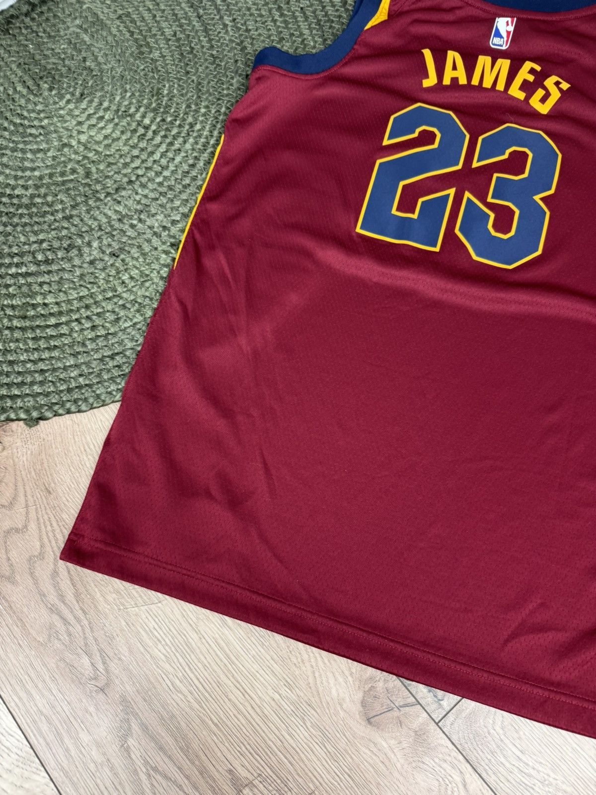 NBA Nike Cleveland Cavaliers Jersey #23 LeBron James Size US S / EU 44-46 / 1 - 9 Thumbnail