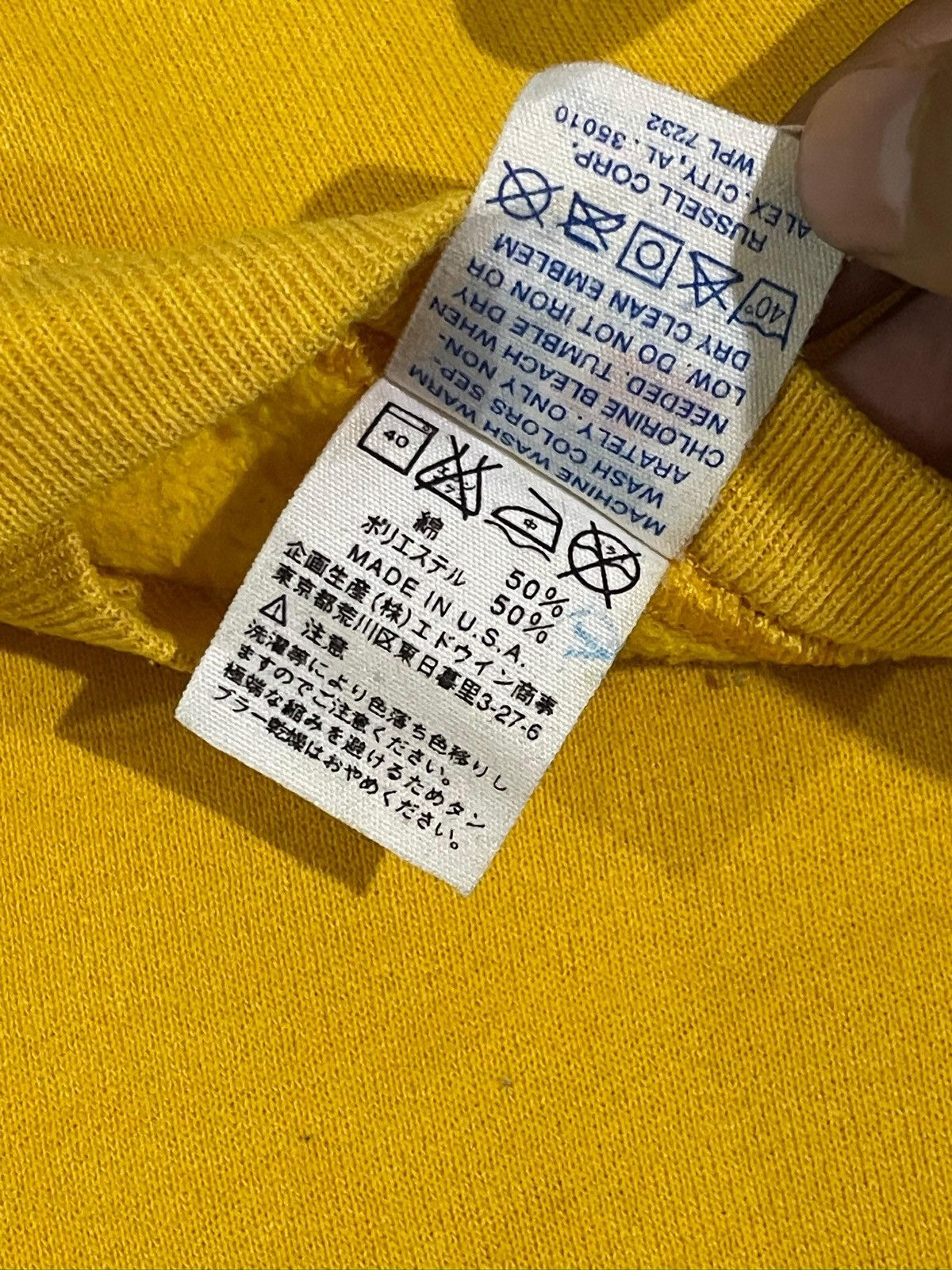 Russell Athletic Vintage Russell Athletic Yellow Trashed Sweatshirt Size US M / EU 48-50 / 2 - 7 Thumbnail