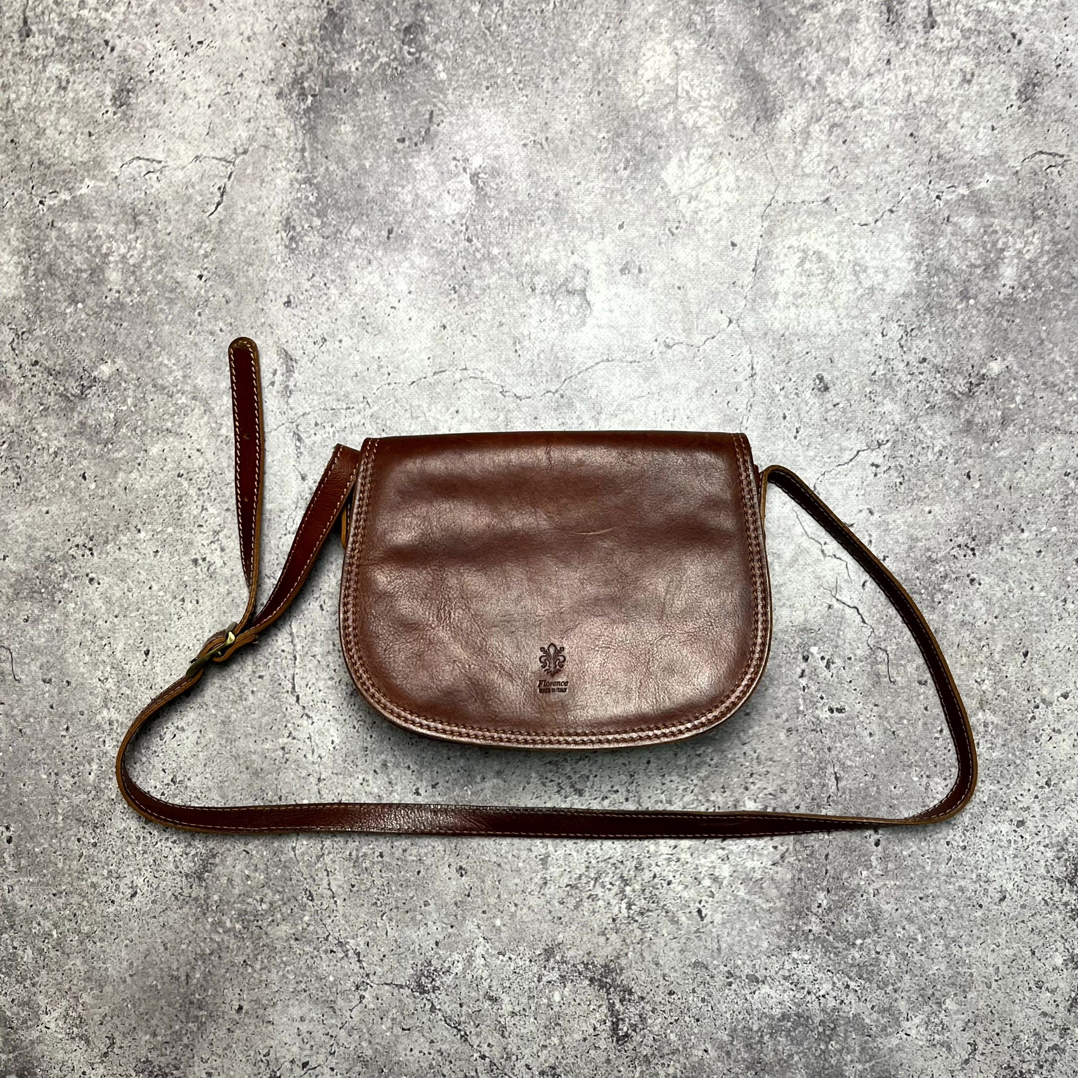 Vintage Florence Italy Womens Crossbody Brown Leather Bag