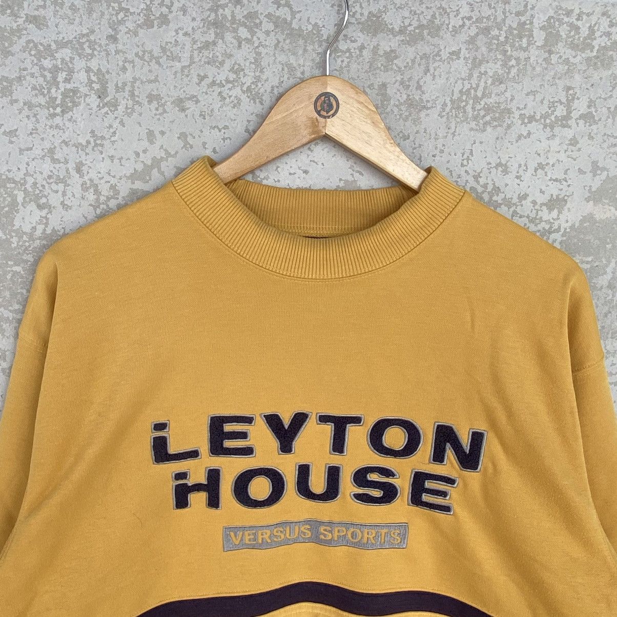 Other Vintage Layton House Big Printed Sweatshirt Yellow/Brown Size US M / EU 48-50 / 2 - 4 Thumbnail
