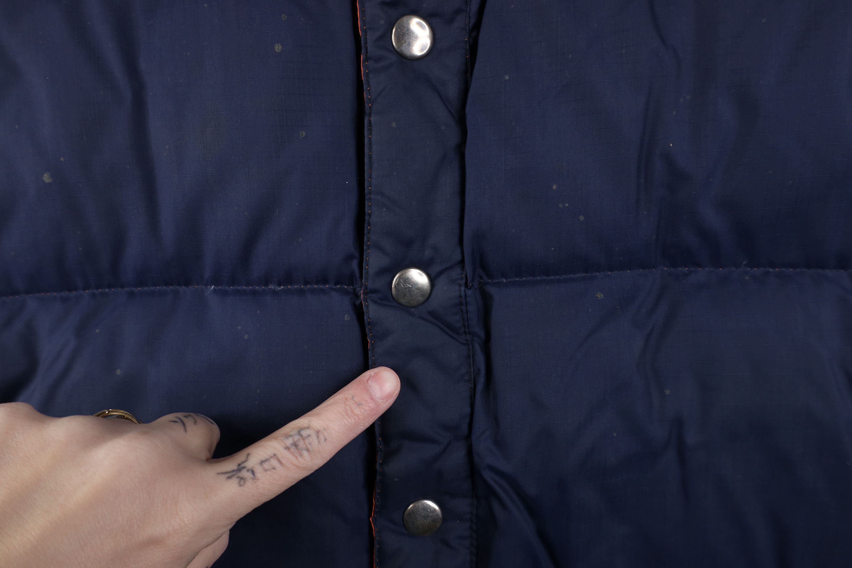 Vintage Vintage 70s Streetwear Reversible Down Puffer Vest Jacket Size US M / EU 48-50 / 2 - 4 Thumbnail