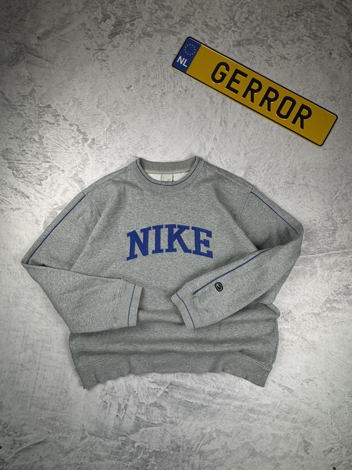 Nike × Vintage NIKE VINTAGE CENTER LOGO OVERSIZE BOXY SWEATSHIRT Size US L / EU 52-54 / 3 - 3 Thumbnail