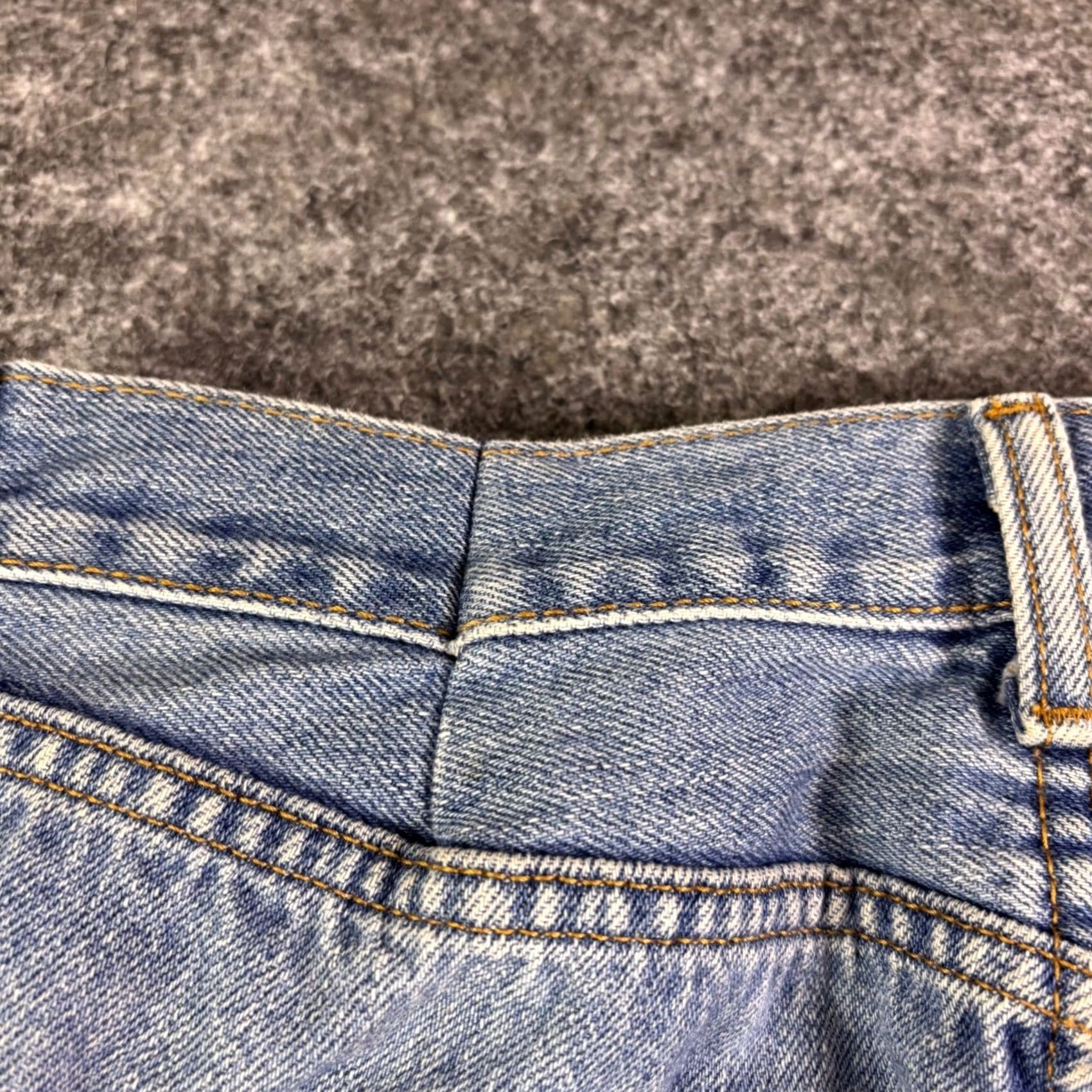Levi's Levis 505 Regular Fit Straight Leg Light Wash Blue Denim Jeans Mens 30x29 Size US 30 / EU 46 - 7 Thumbnail