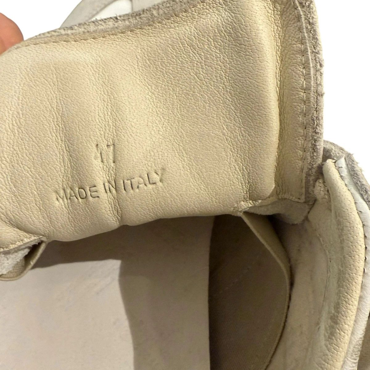 Maison Margiela Maison Margiela Replica GAT Gray White 14 47 Low Suede Size US 14 / EU 47 - 6 Thumbnail