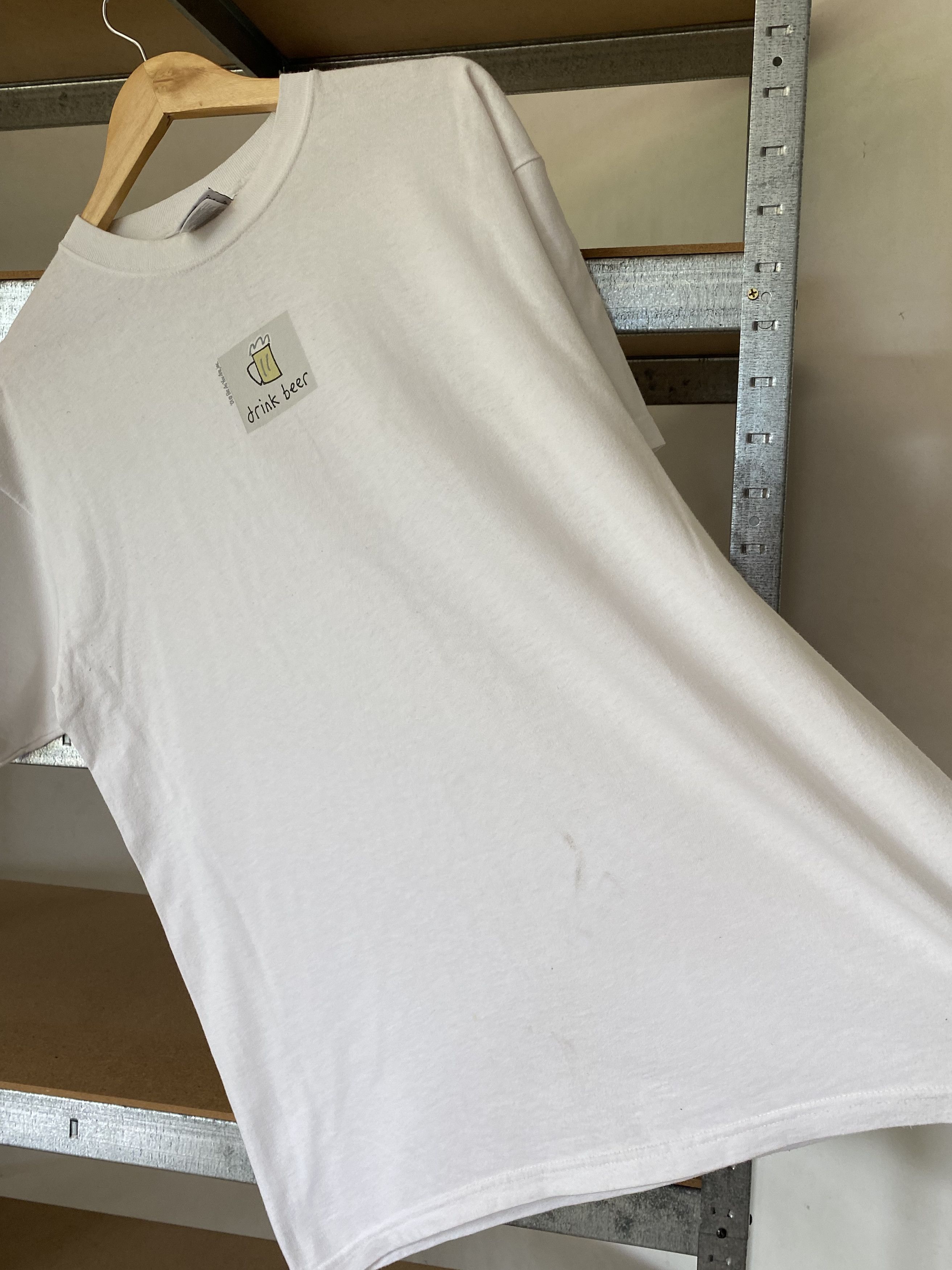 Vintage Be As You Vintage 2001 Drink Beer White Tee Size US L / EU 52-54 / 3 - 10 Thumbnail