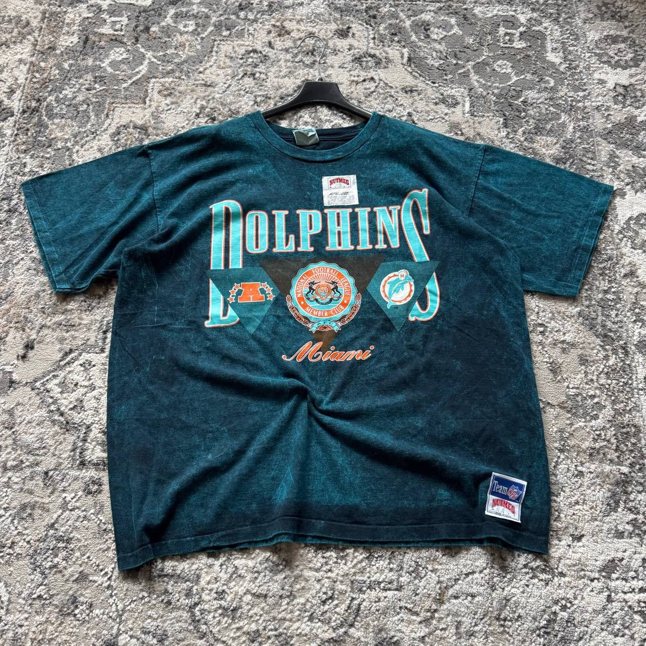 NFL Vintage 90s Miami Dolphins Nutmeg NFL Acid Wash T-shirt Size US XL / EU 56 / 4 - 2 Thumbnail