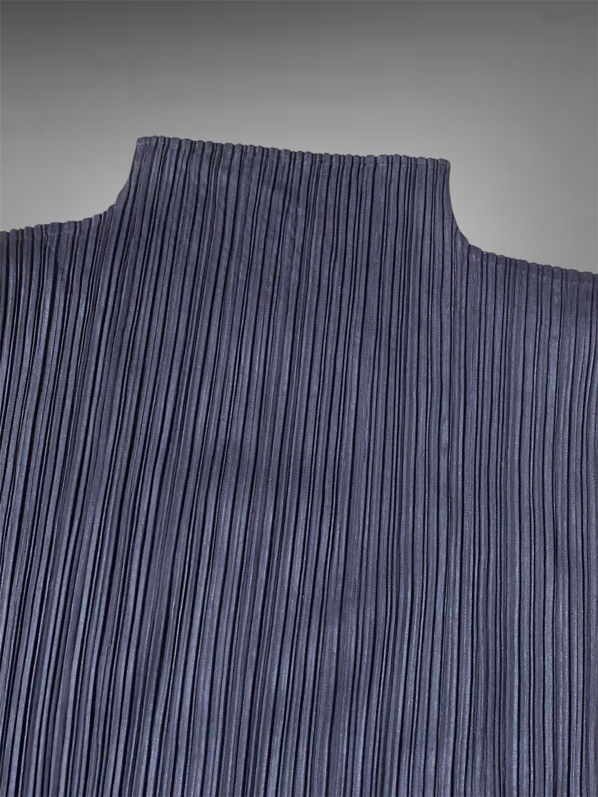 Pleats Please Issey Miyake Issey Miyake Pleats Please Mockneck Size ONE SIZE - 3 Thumbnail