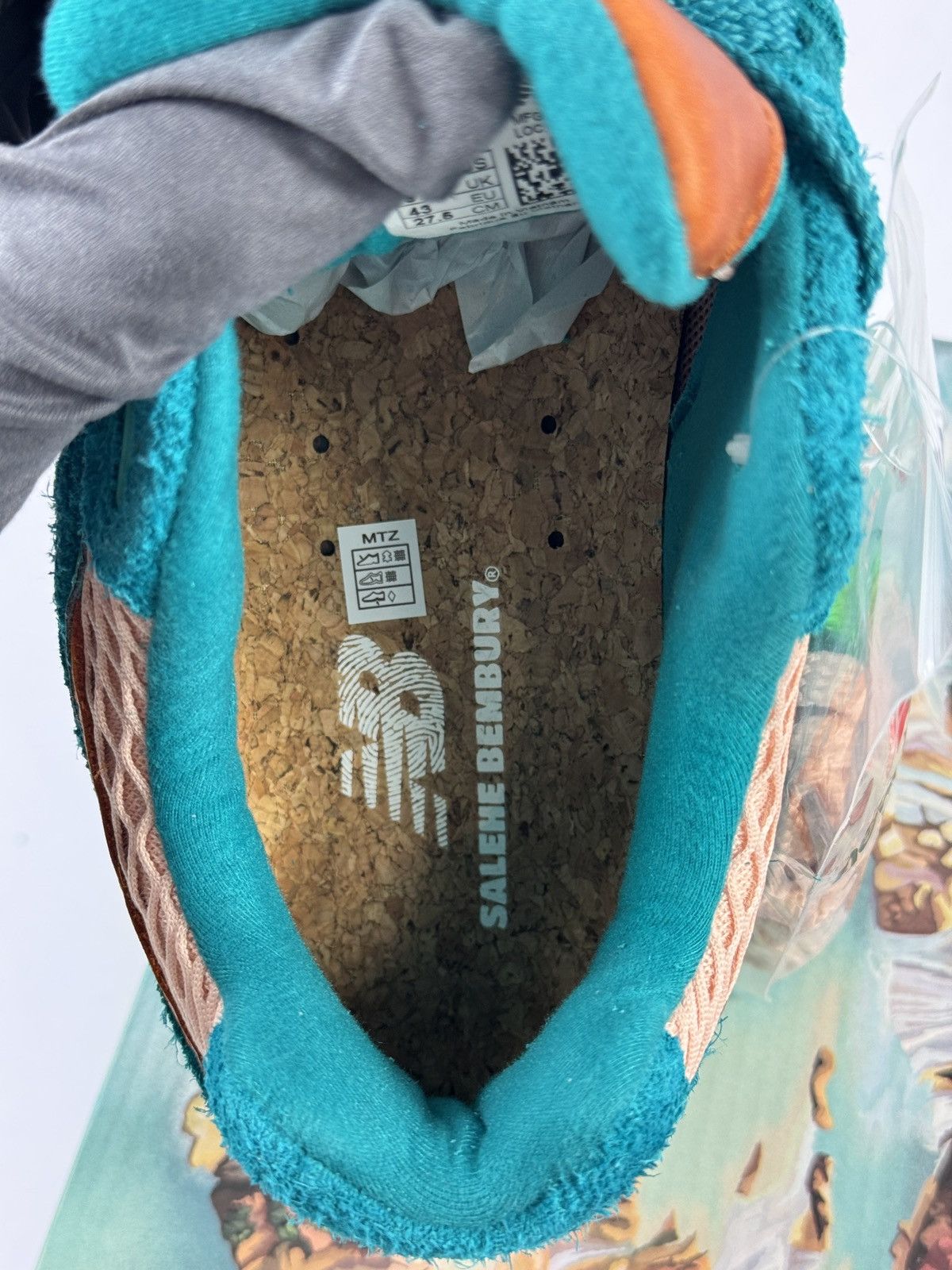 New Balance NEW BALANCE 2002R x SALEHE BEMBURY WATER BE THE GUIDE Size US 7.5 / EU 40-41 - 10 Thumbnail