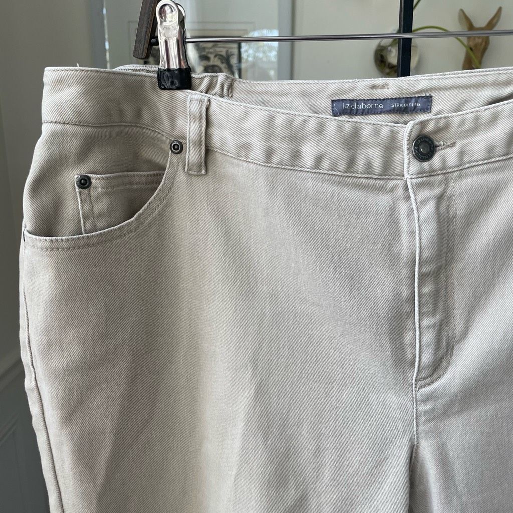 Liz Claiborne Liz Claiborne Beige Denim Straight Leg Jeans 18W Petite Size 40" / US 18 - 2 Thumbnail