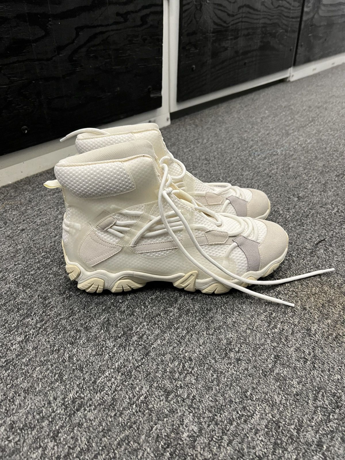 Who Decides War 1/10 runway Hiking boot sample Size US 10 / EU 43 - 3 Thumbnail