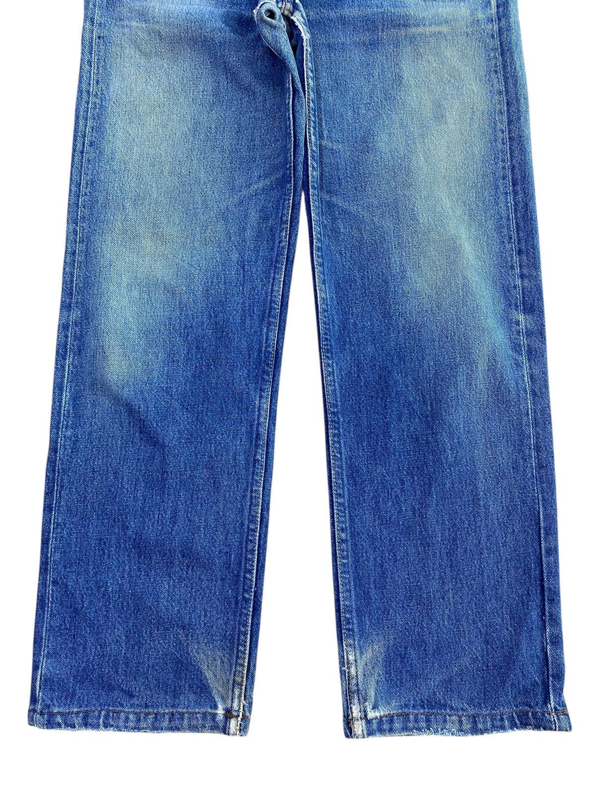 Levi's Vintage Levi’s Faded Blue Wash Style Loose Jeans Size US 28 / EU 44 - 9 Thumbnail