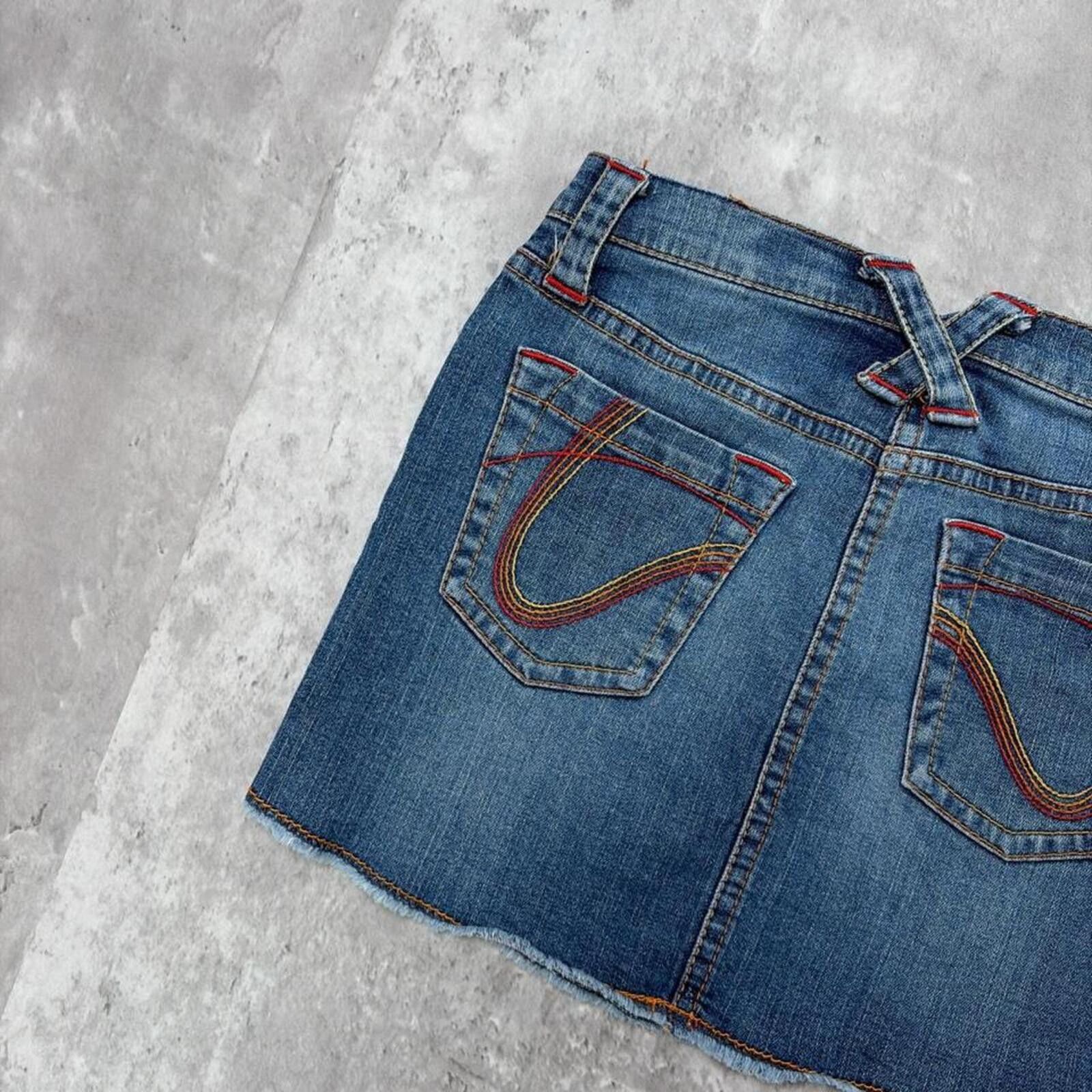 Tommy Hilfiger Y2K Blue Tommy Jeans Grunge Gothic Midi Denim Skirt Size 27" / US 4 / IT 40 - 4 Thumbnail