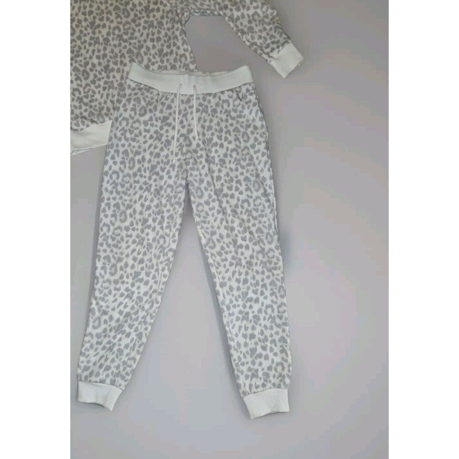 Victoria's Secret Victorias Secret VS Leopard 2PC Lounge Set Jog Pant Shirt XS Size 27" / US 4 / IT 40 - 7 Thumbnail