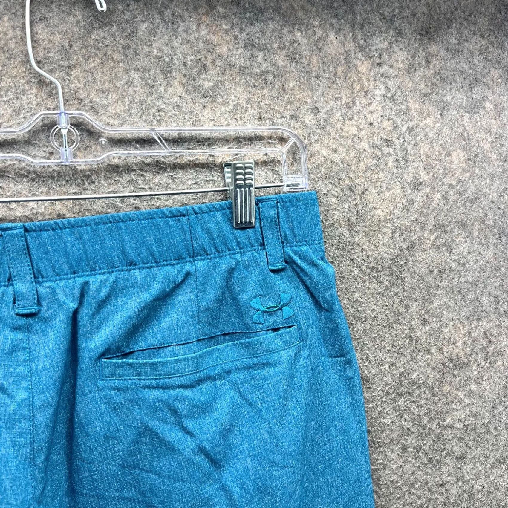 Under Armour Under Armour Shorts Men 36 Blue Chino Flat Loose Heatgear Golf Knit Heather Casual Travel 9 In Inseam Slim Regular Pocket Men Size US 36 / EU 52 - 4 Thumbnail